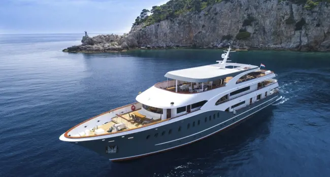Rent a yacht in Croatia