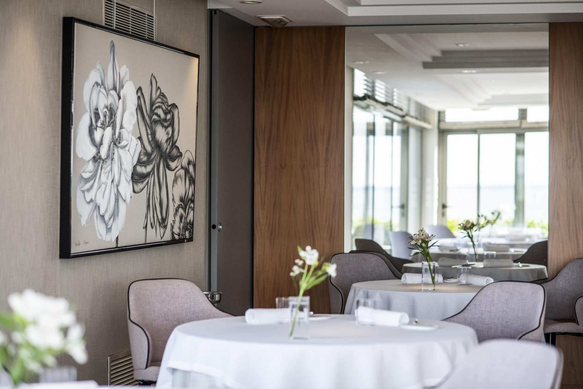 hotel anne de bretagne restaurant