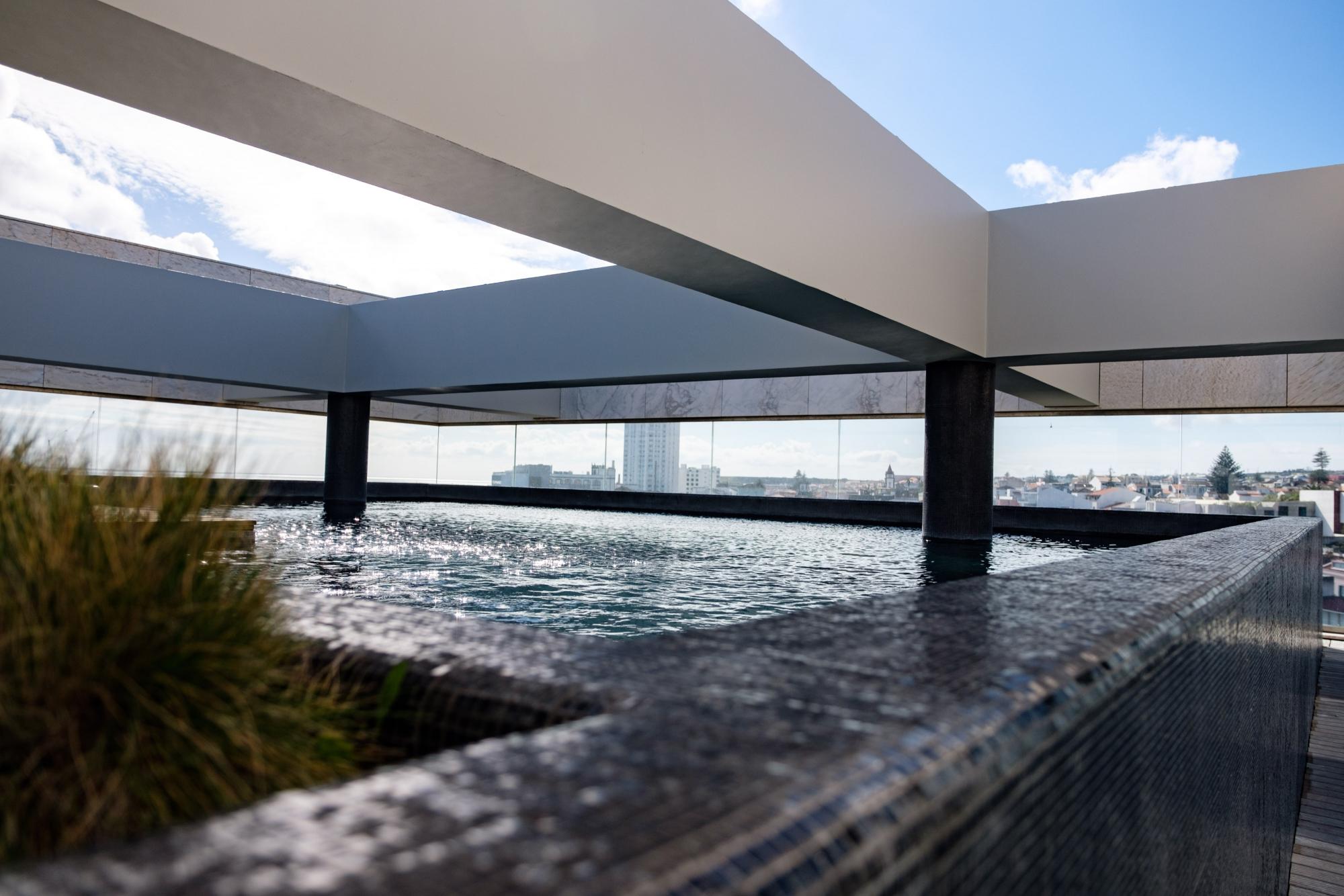 octant ponta delgada zwembad