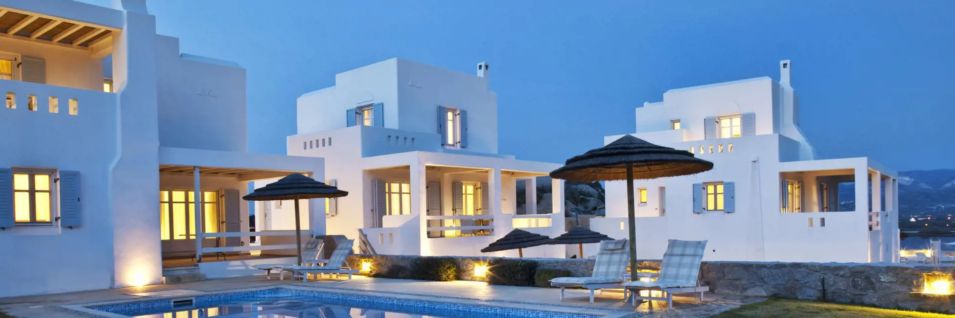 naxian collection luxury villas suites ligging