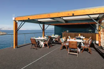 14 veladrion resort beach bar