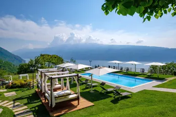 1 villa sostaga zwembad met uitzicht