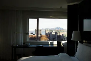 2 view room