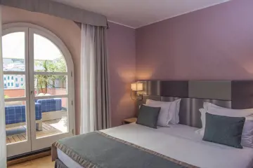 12 suite del castello bedroom