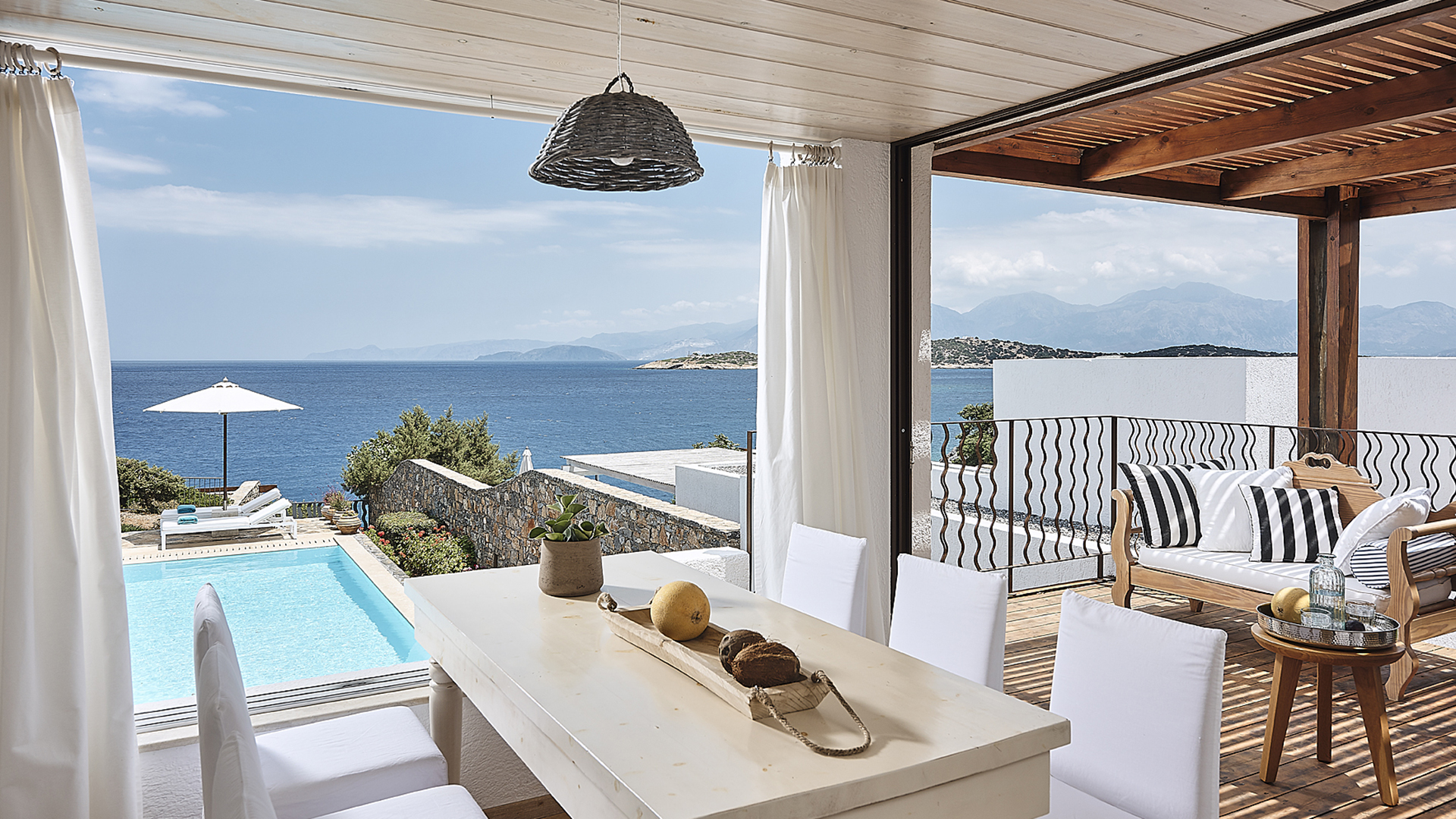 8 3bedroom thalassa villa private pool