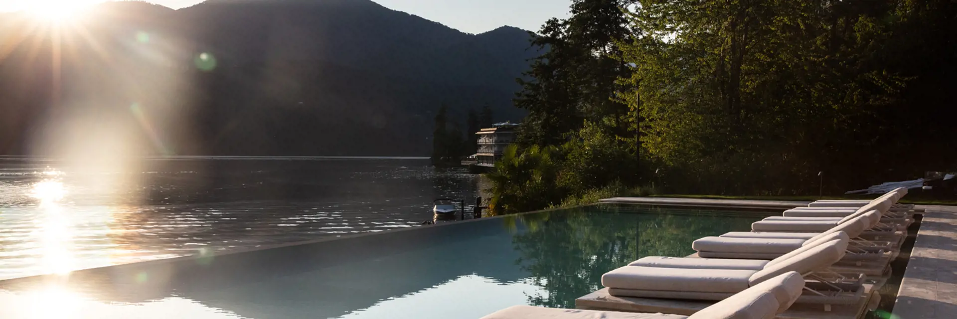 infinity pool laqua by the lake