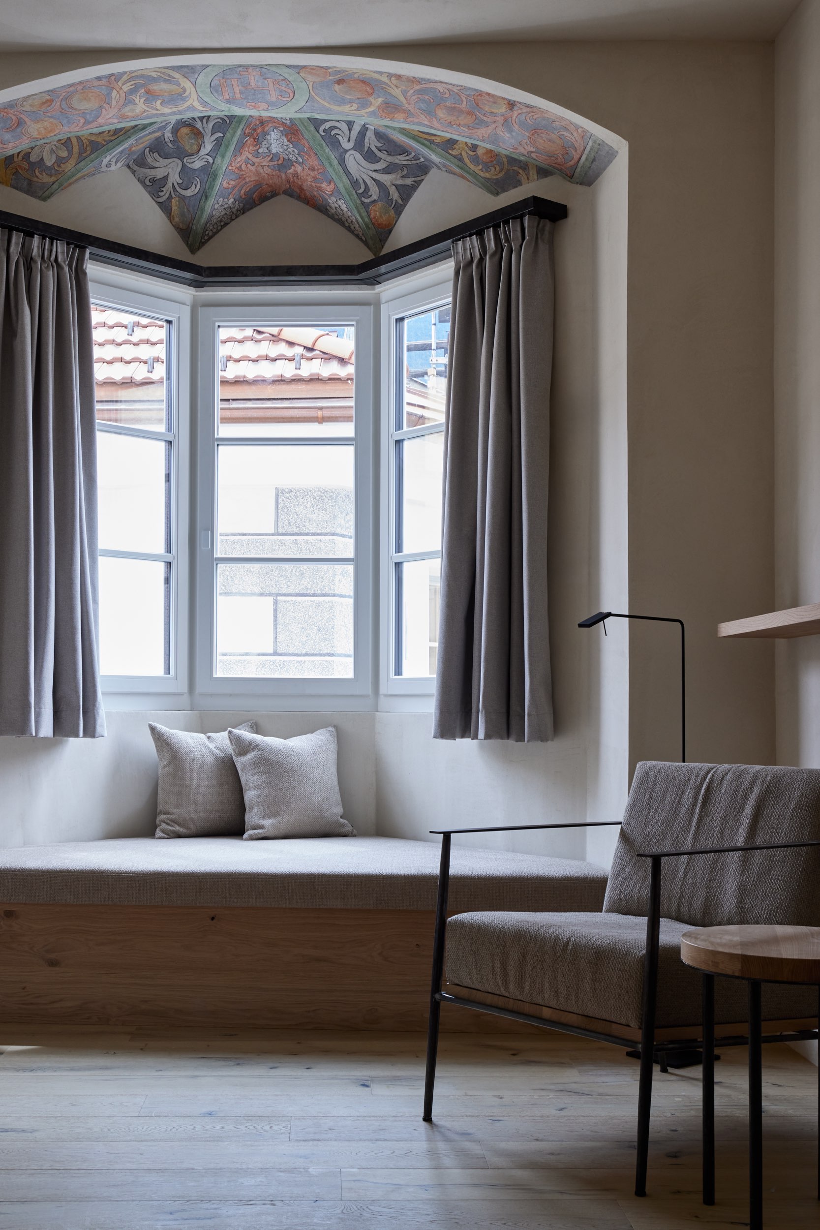 5 ruime suite kamer