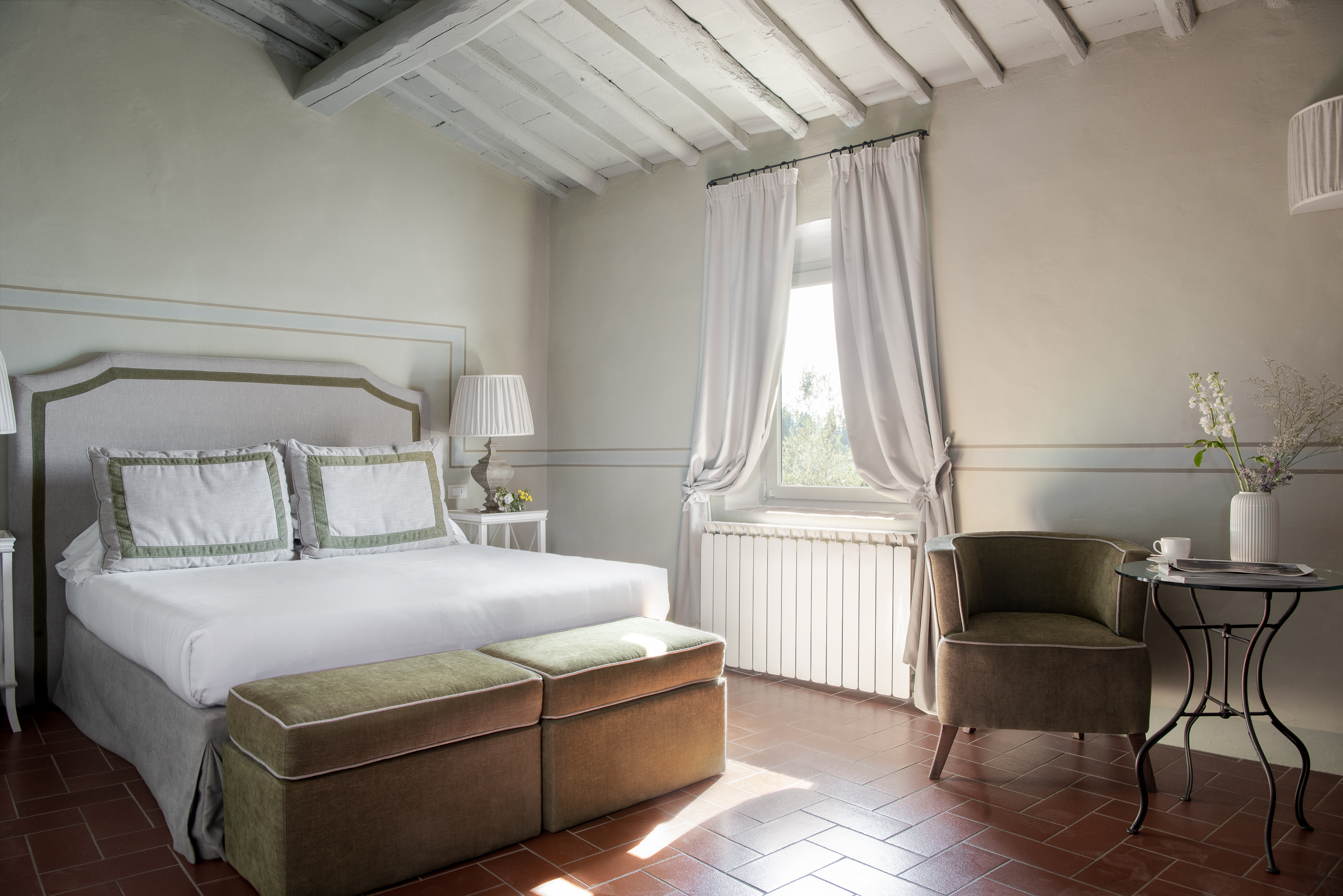 14 grote superiorkamer met zitplekje