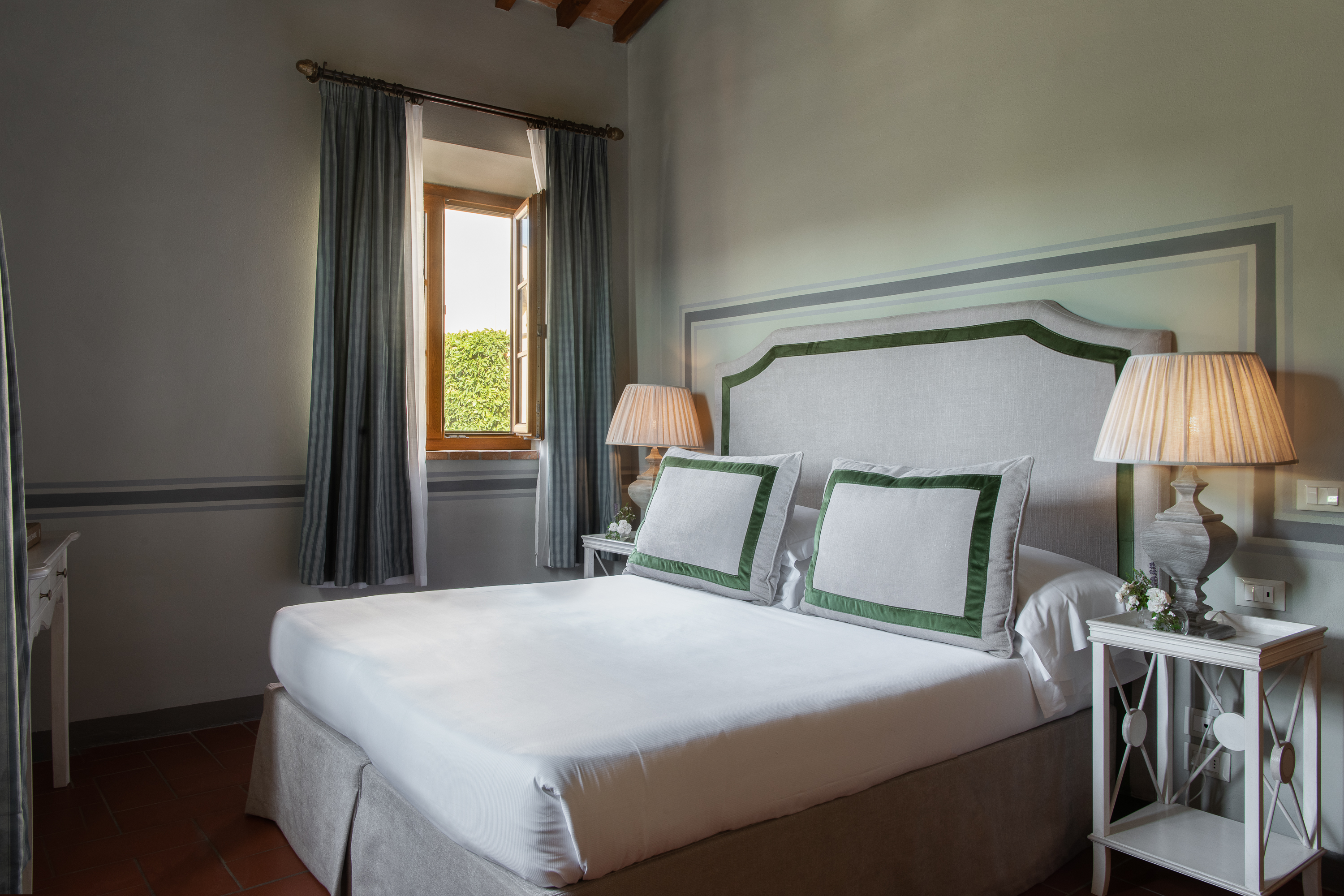 15 junior suite met grote comfortabele bed