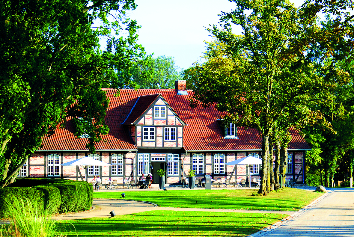 10 kavaliershaus weissenhaus