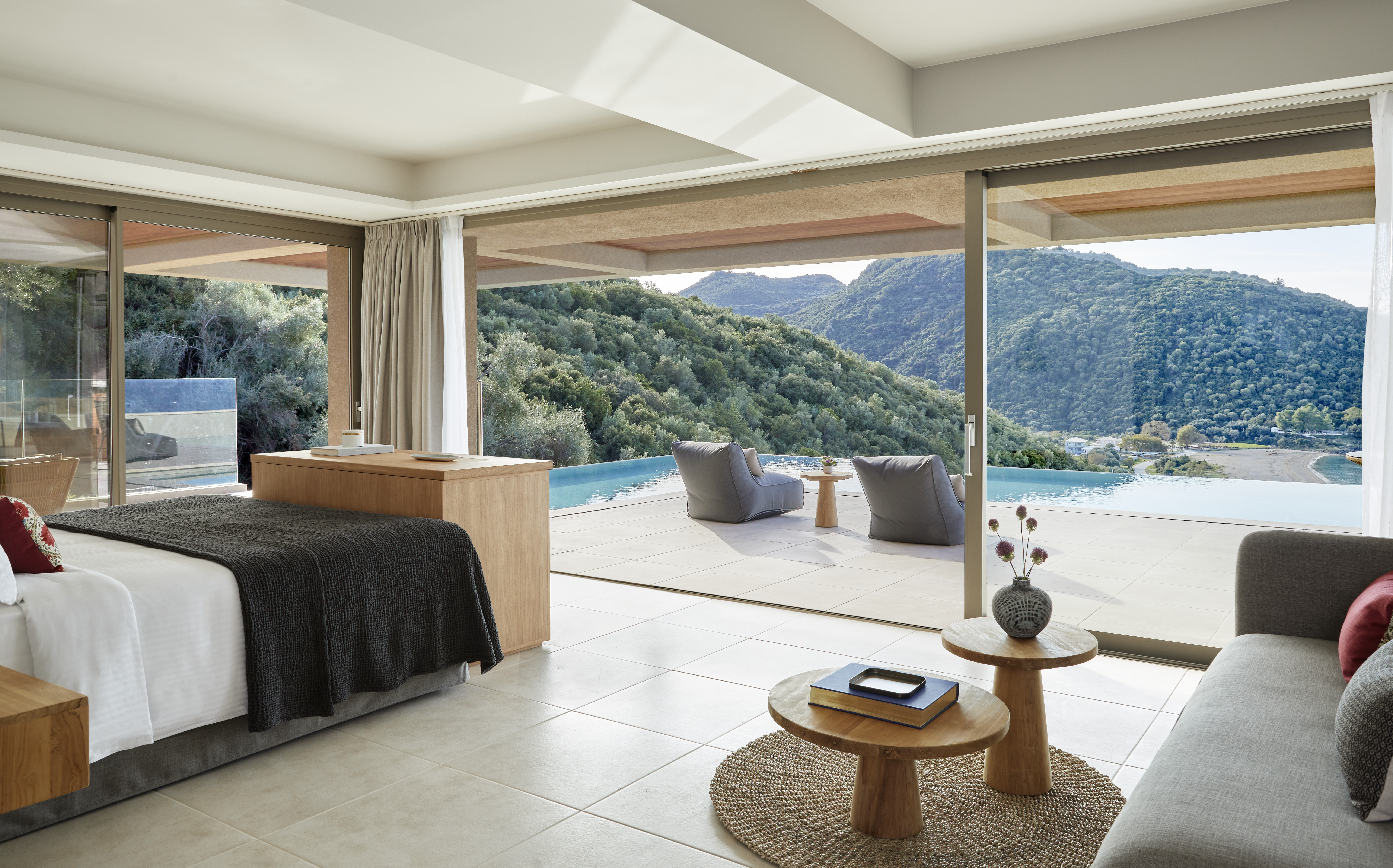 9 elix deluxe suite private pool 1