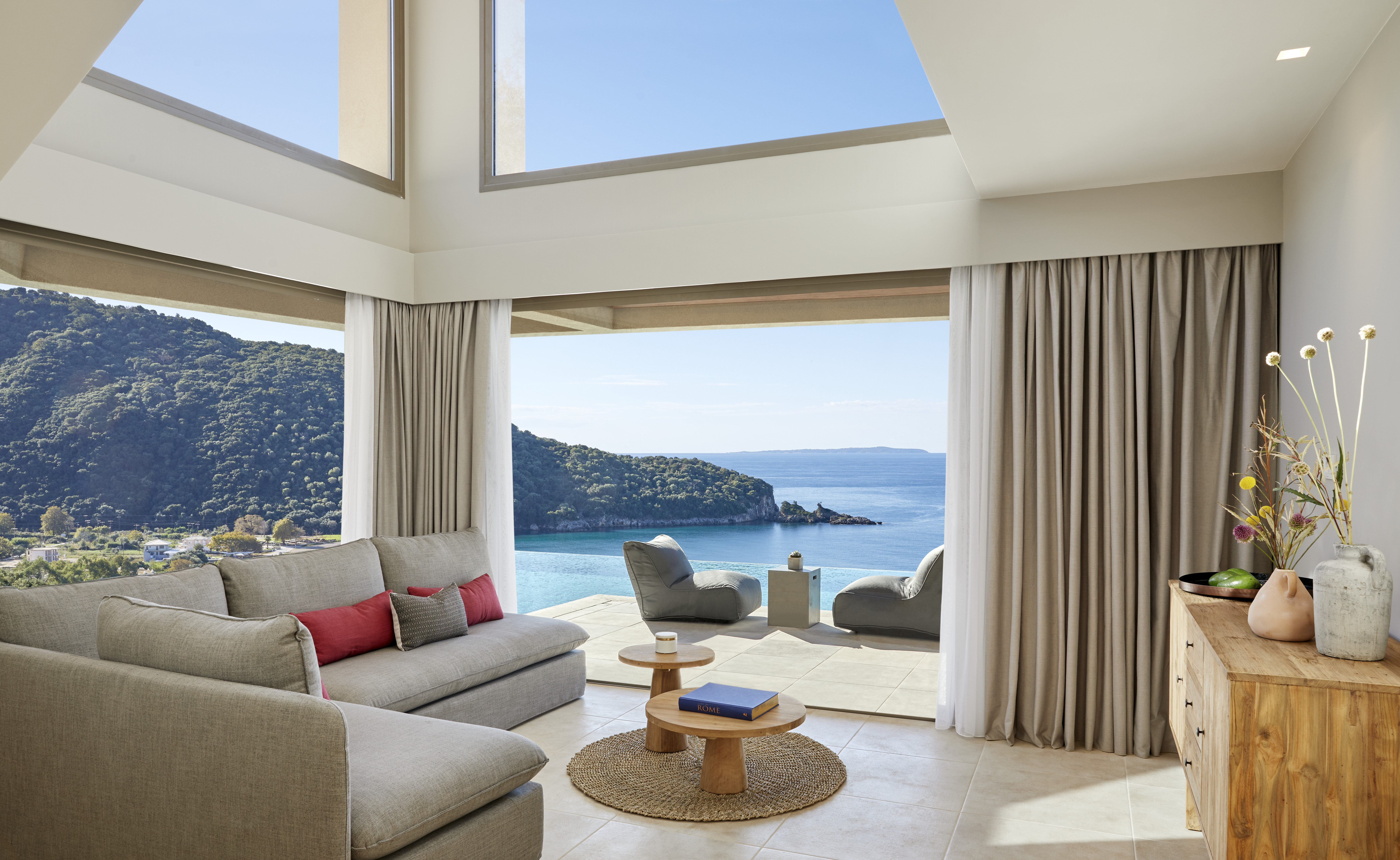 33 elix maisonette suite private pool 3