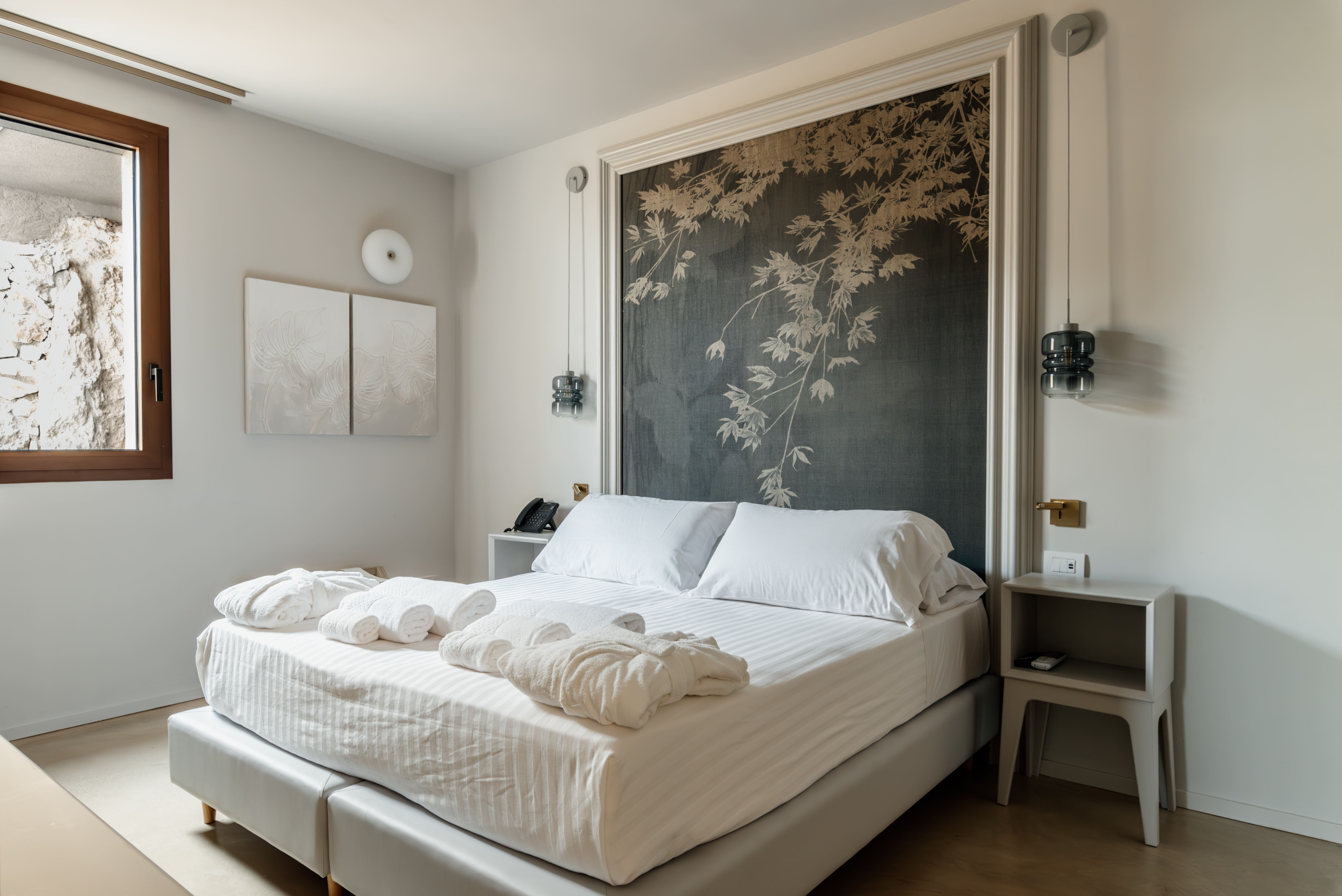 21 enhanced room