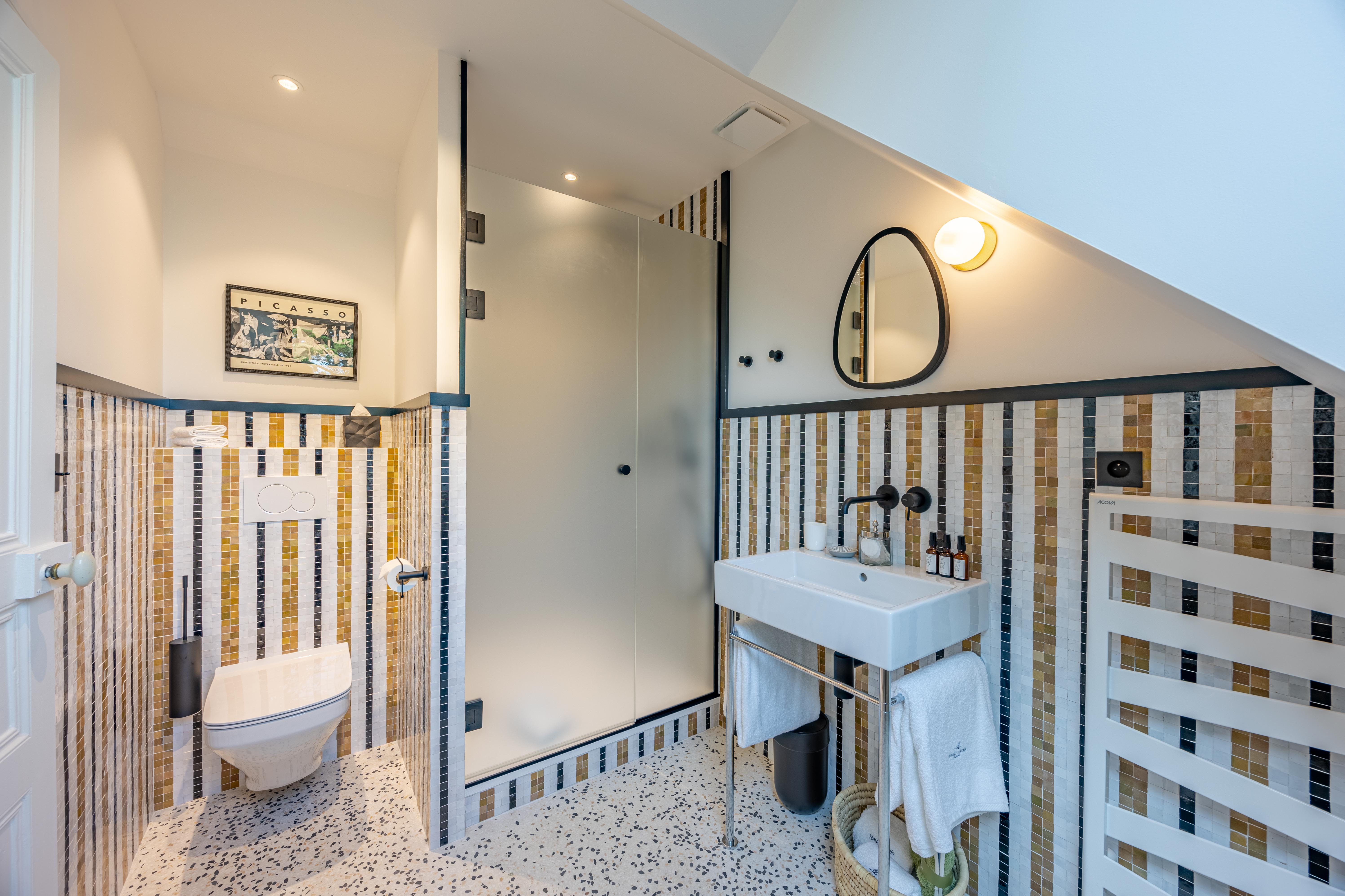 8 villa haute guais badkamer douche
