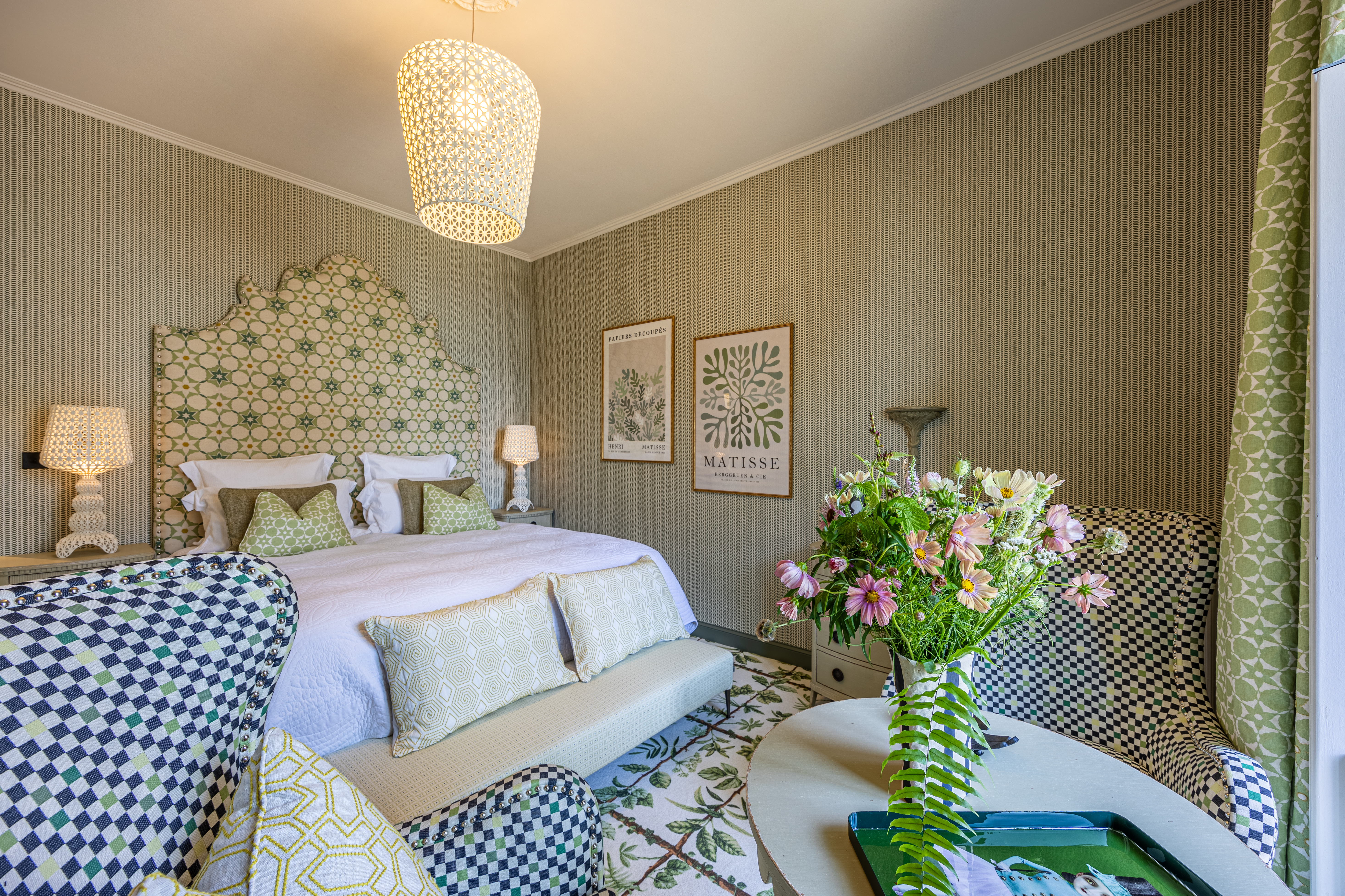 9 villa haute guais kamer verse bloemen