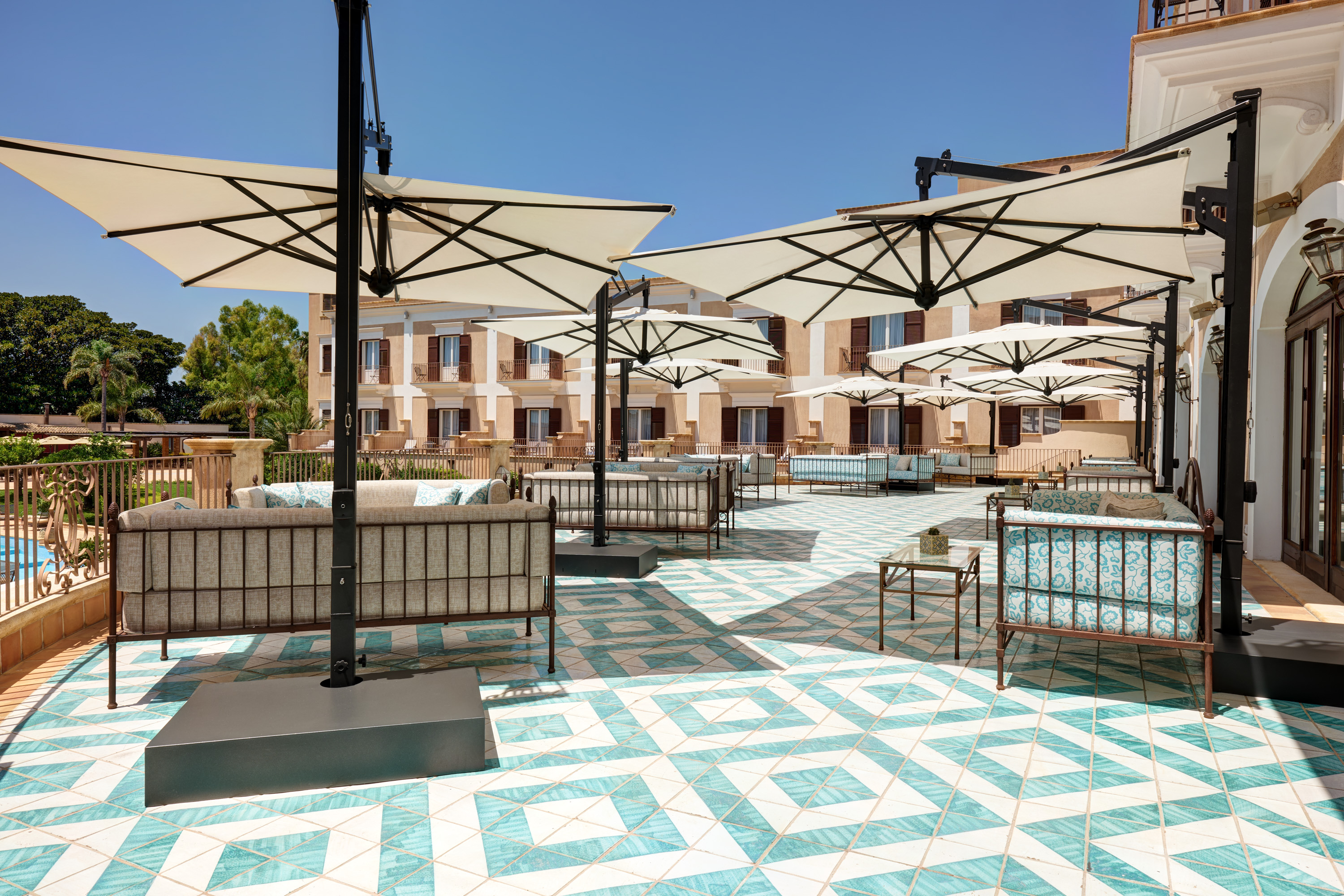 21turchinu lounge terrace