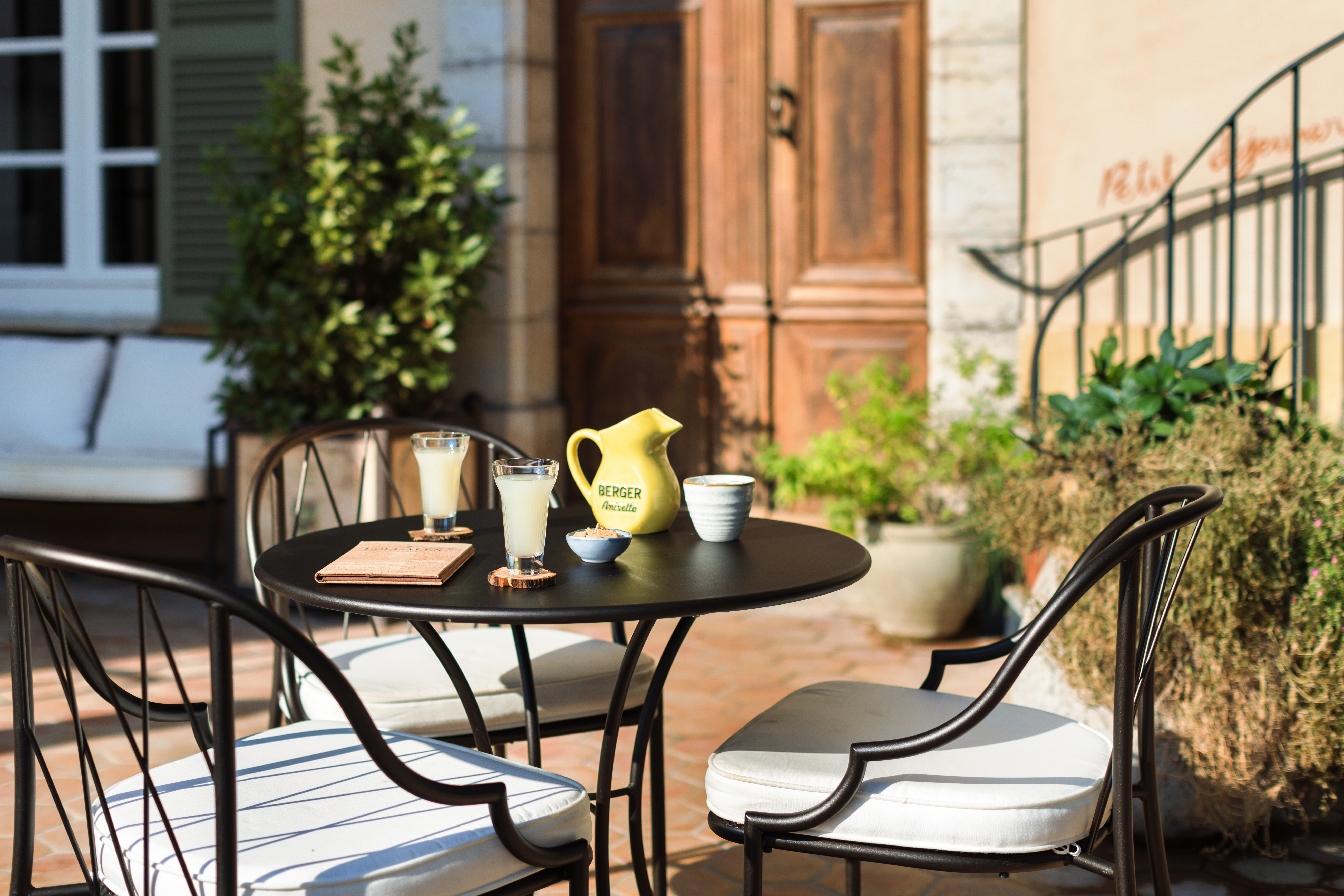 terrasse bar a pastis hervefabre