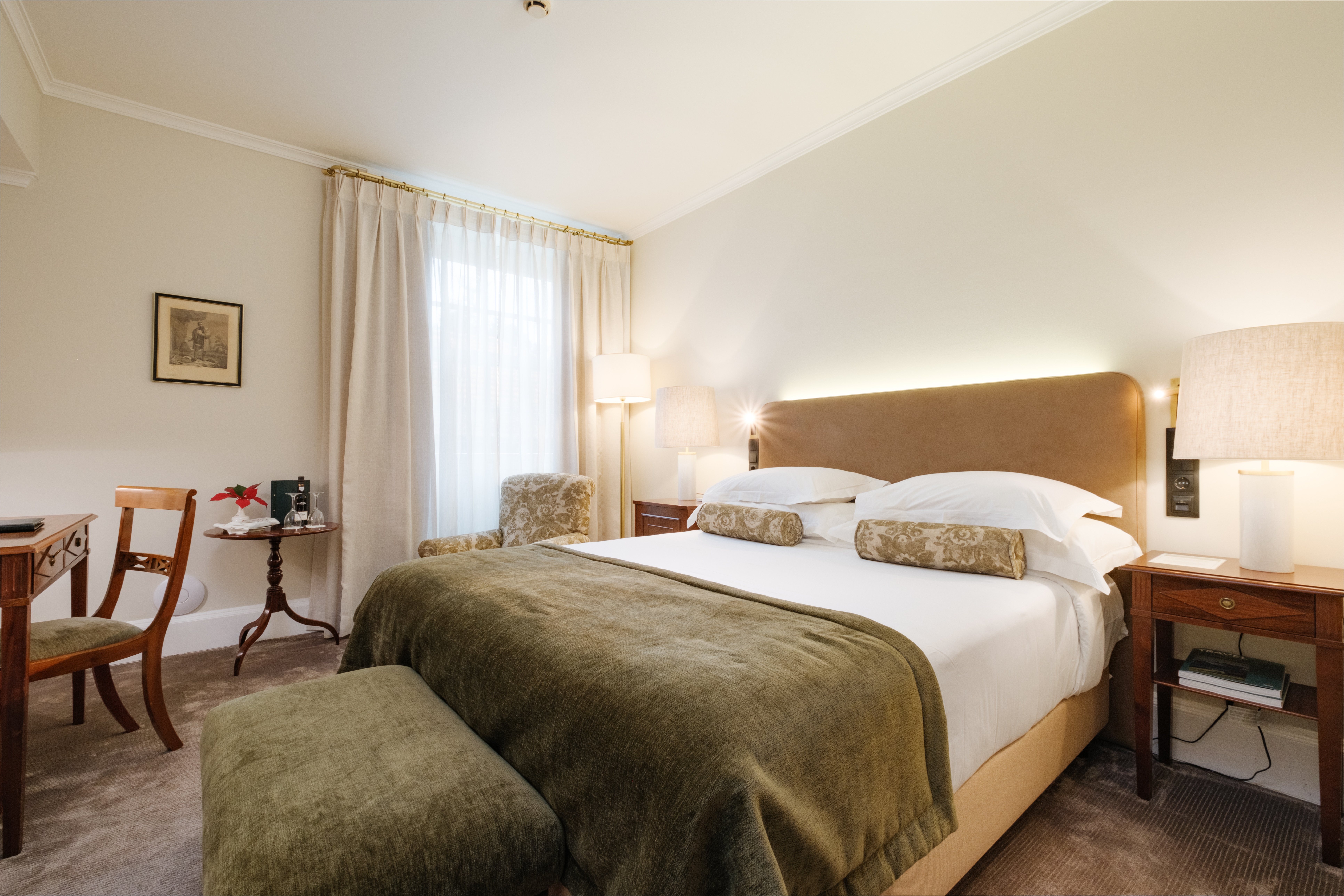 16 deluxe room
