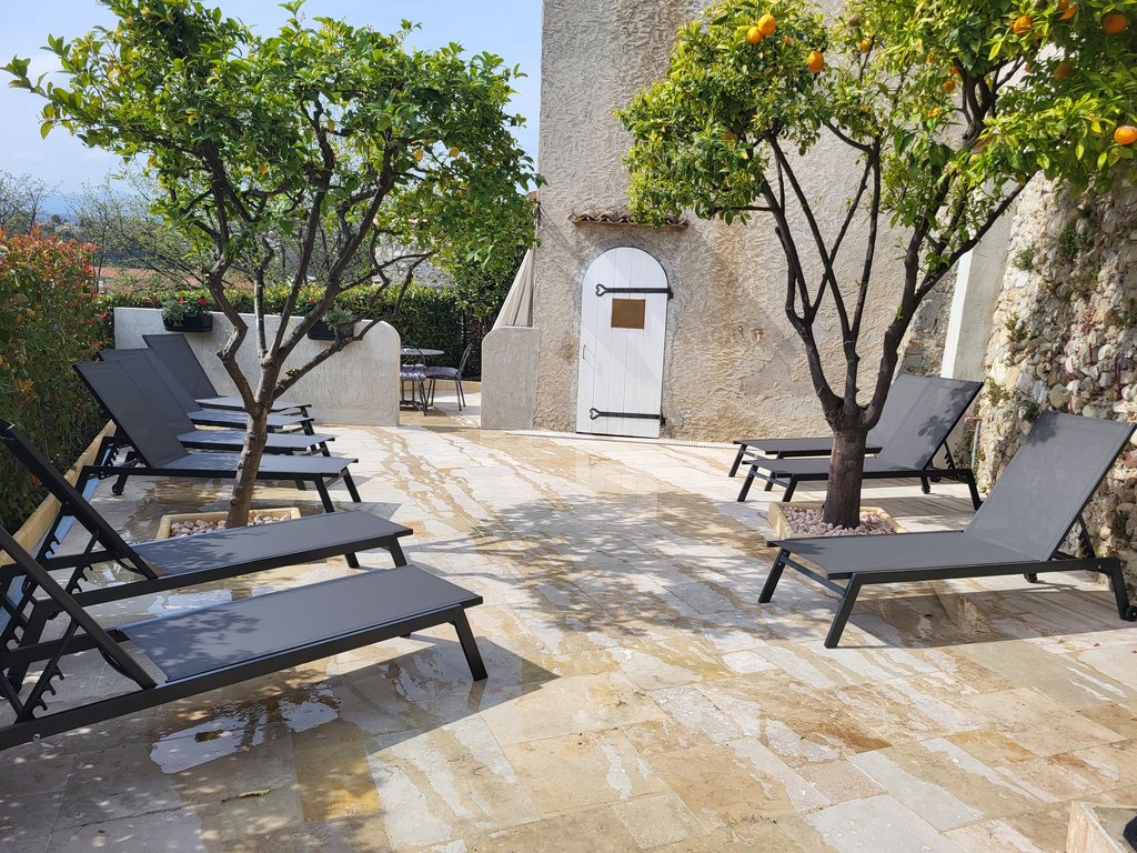 relaxation area