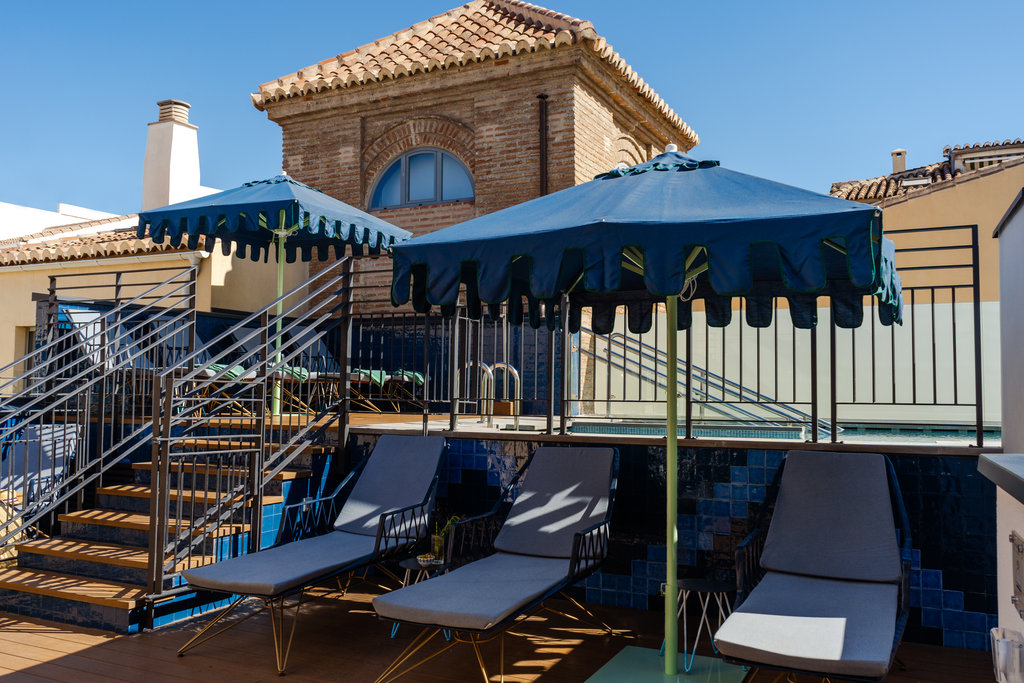 swimming pool loungers