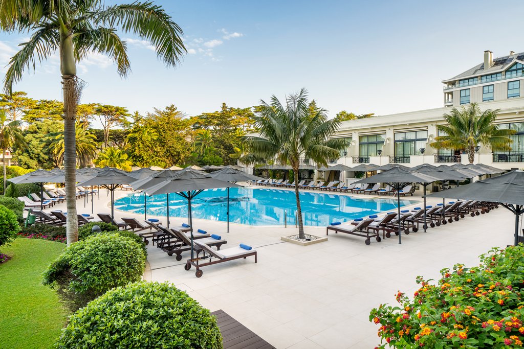 pool with trees