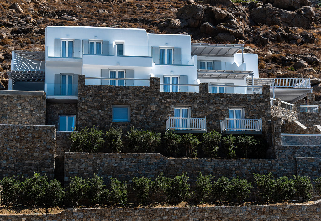 villa exterior
