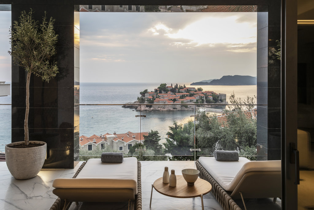 6 harmonia suite view