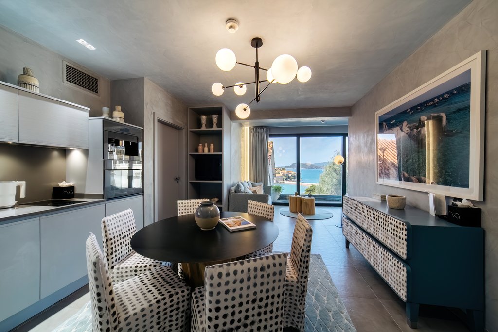 10 junior suite kitchen