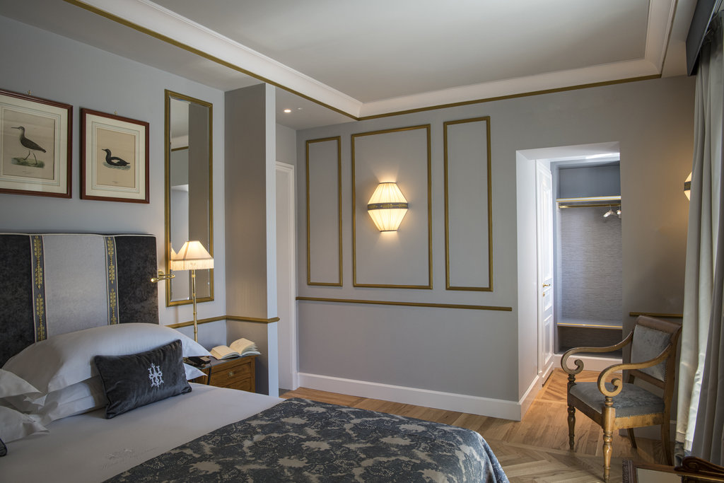 deluxe room with grey detail