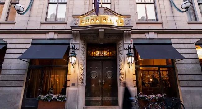 Bank Hotel