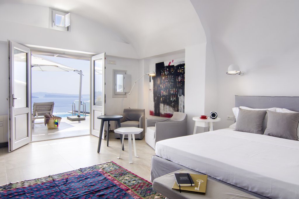 4honeymoon suite chairs