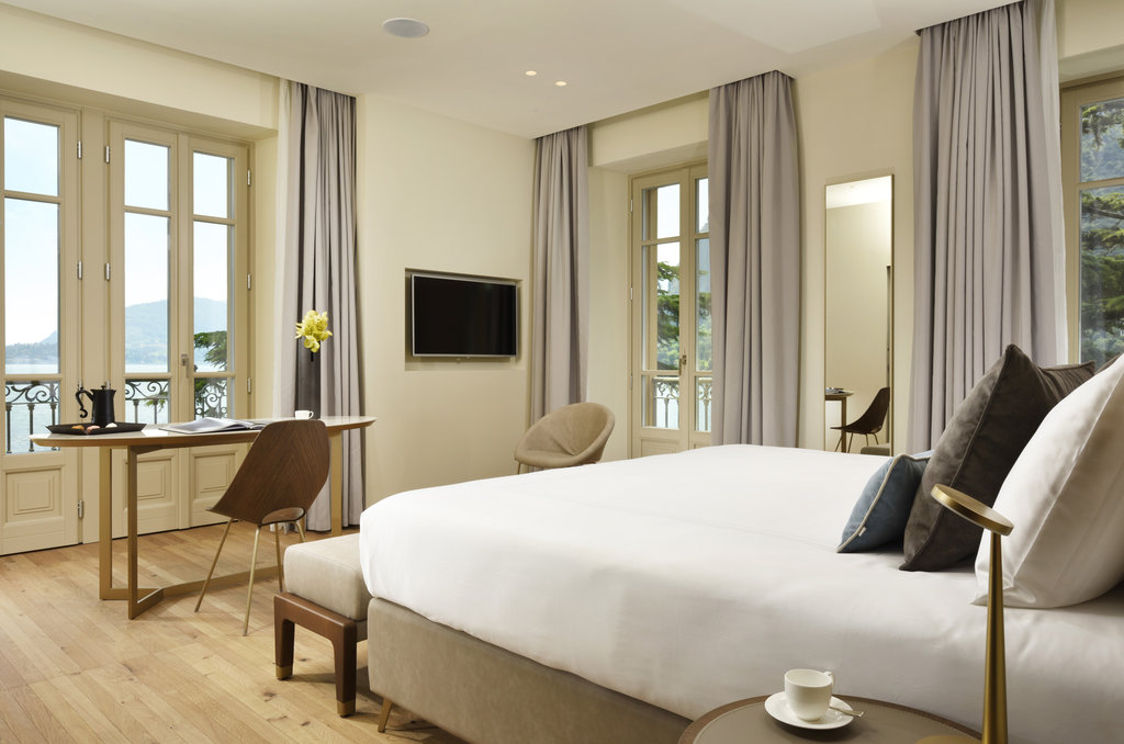 junior suite lake view