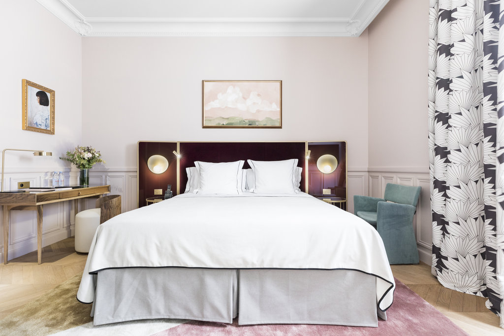 superior room