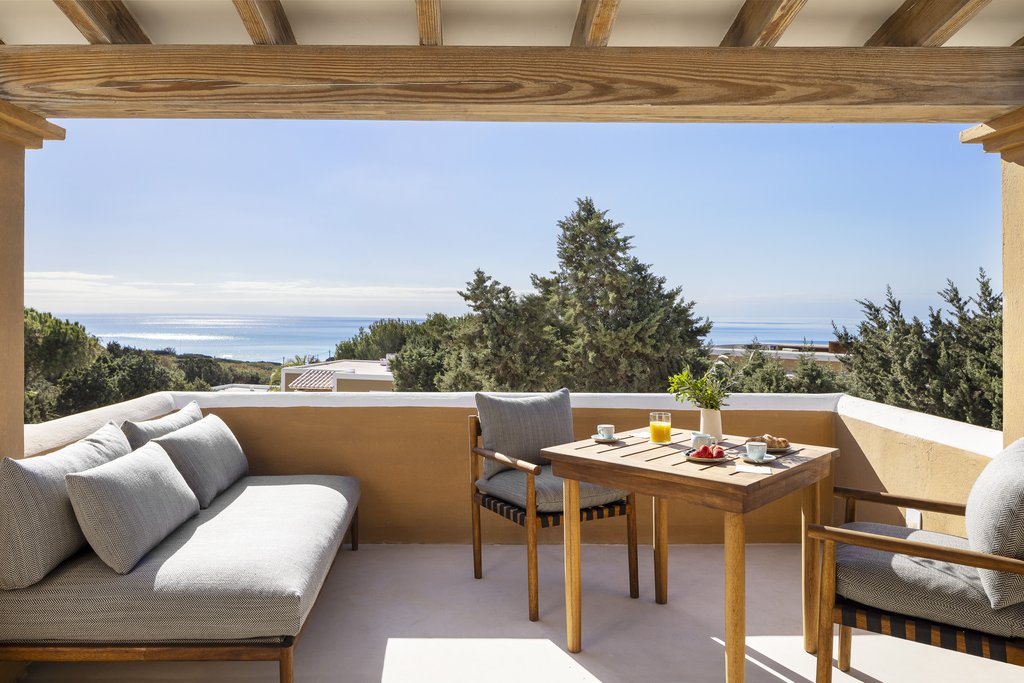 11 junior suite sea view terrace