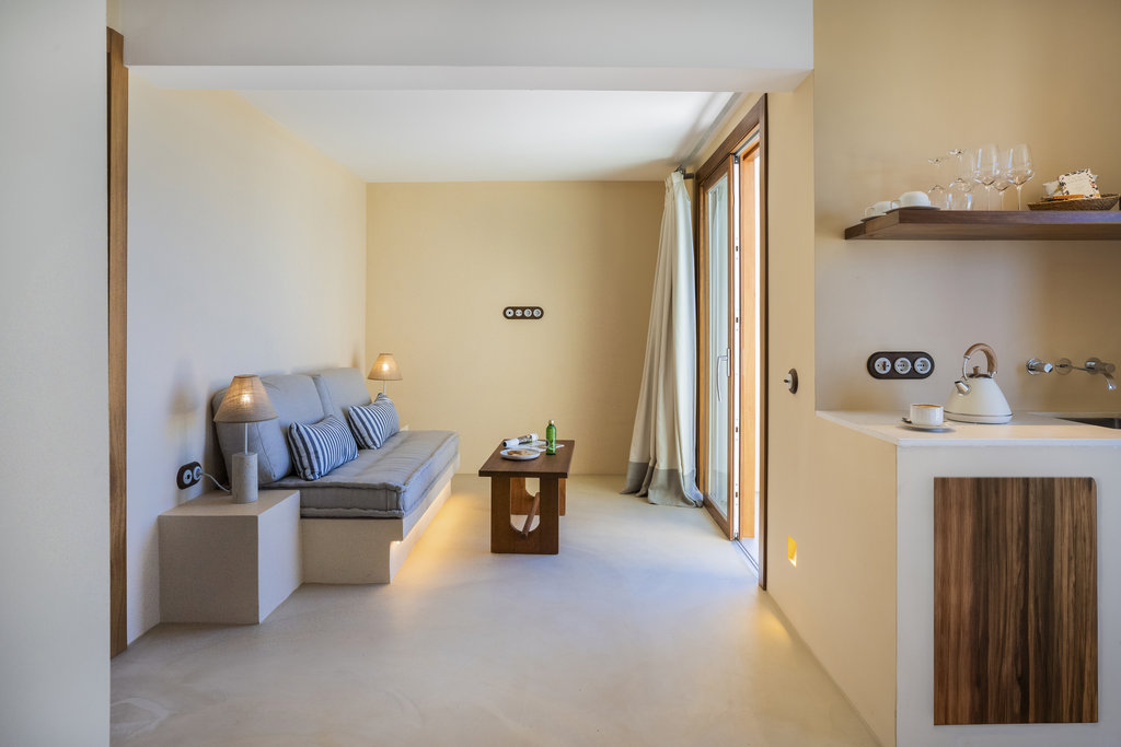 17 panoramic sea view room inside