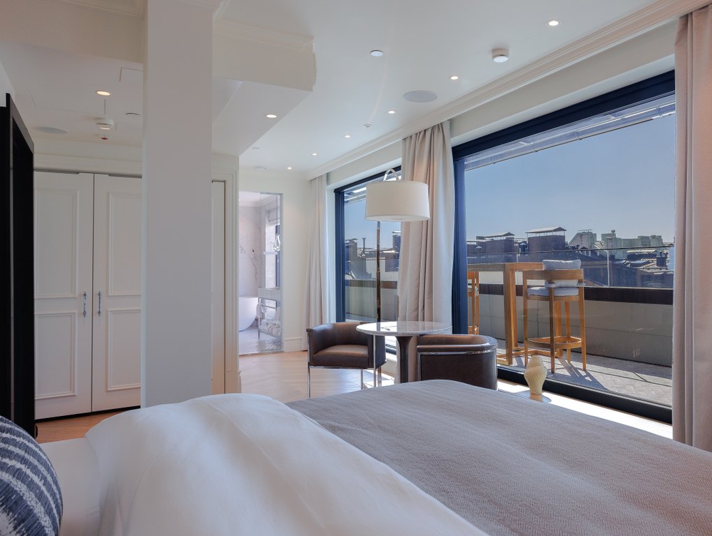 junior terrace suite