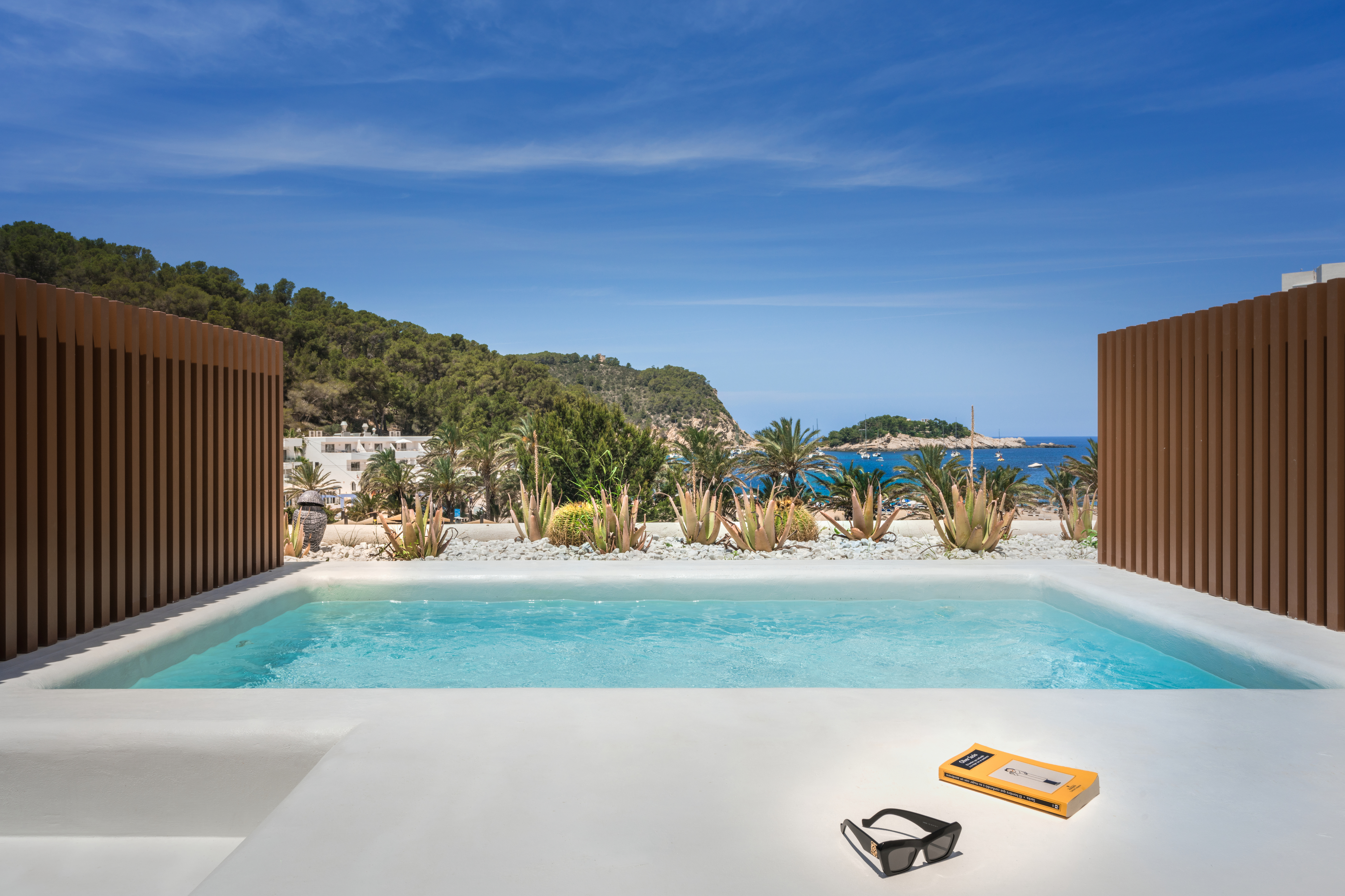 private pool the club cala miguel