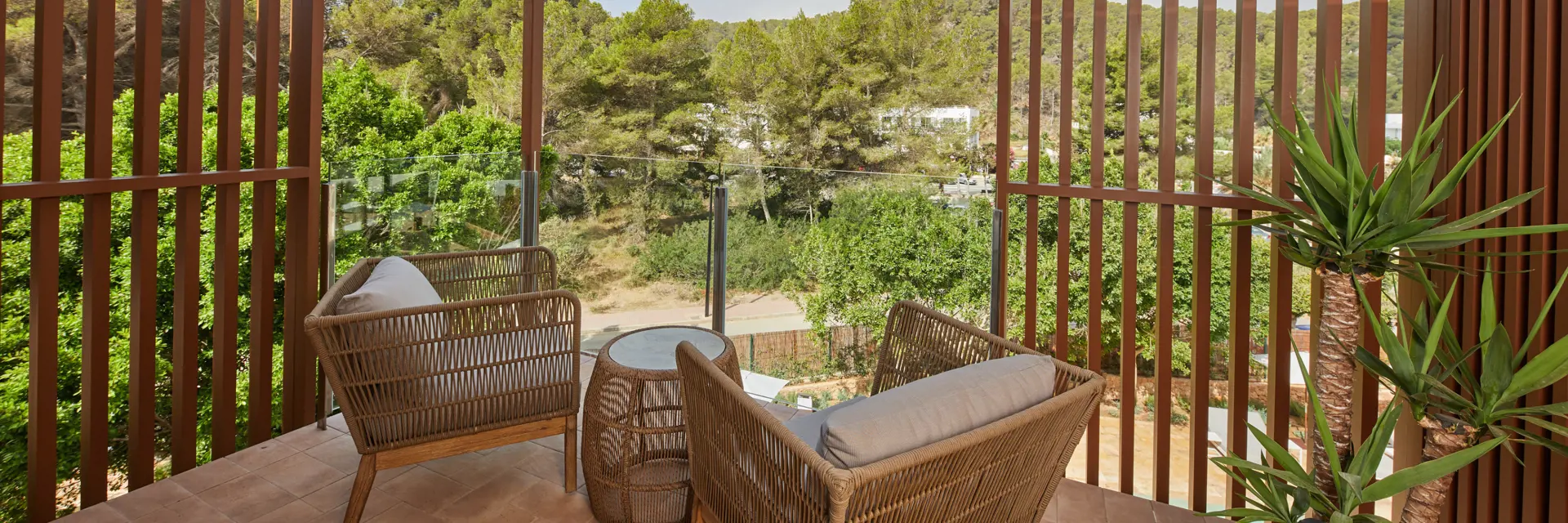 the club cala san miguel ligging