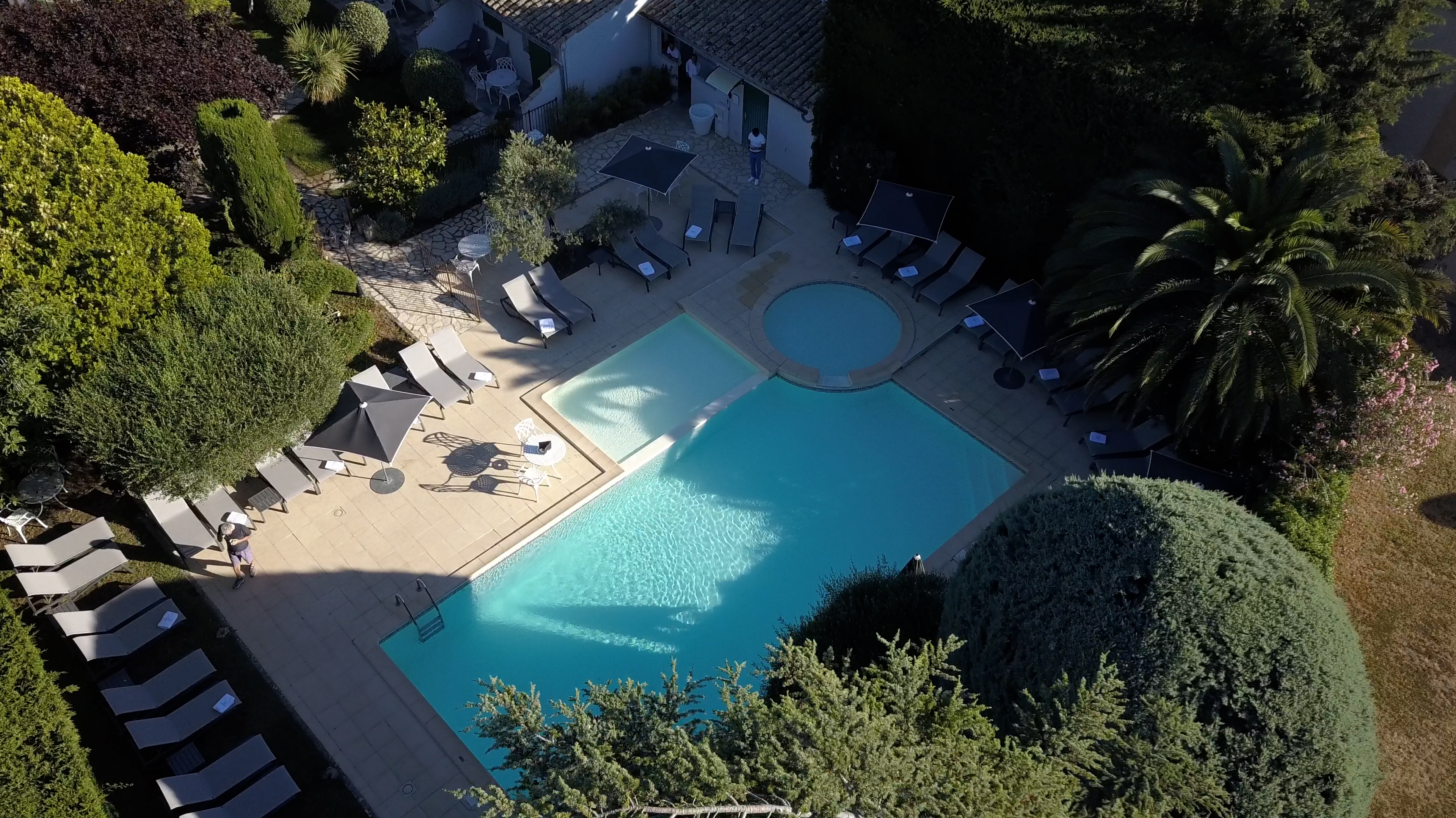 aubergedecassagnespa piscine vue du ciel