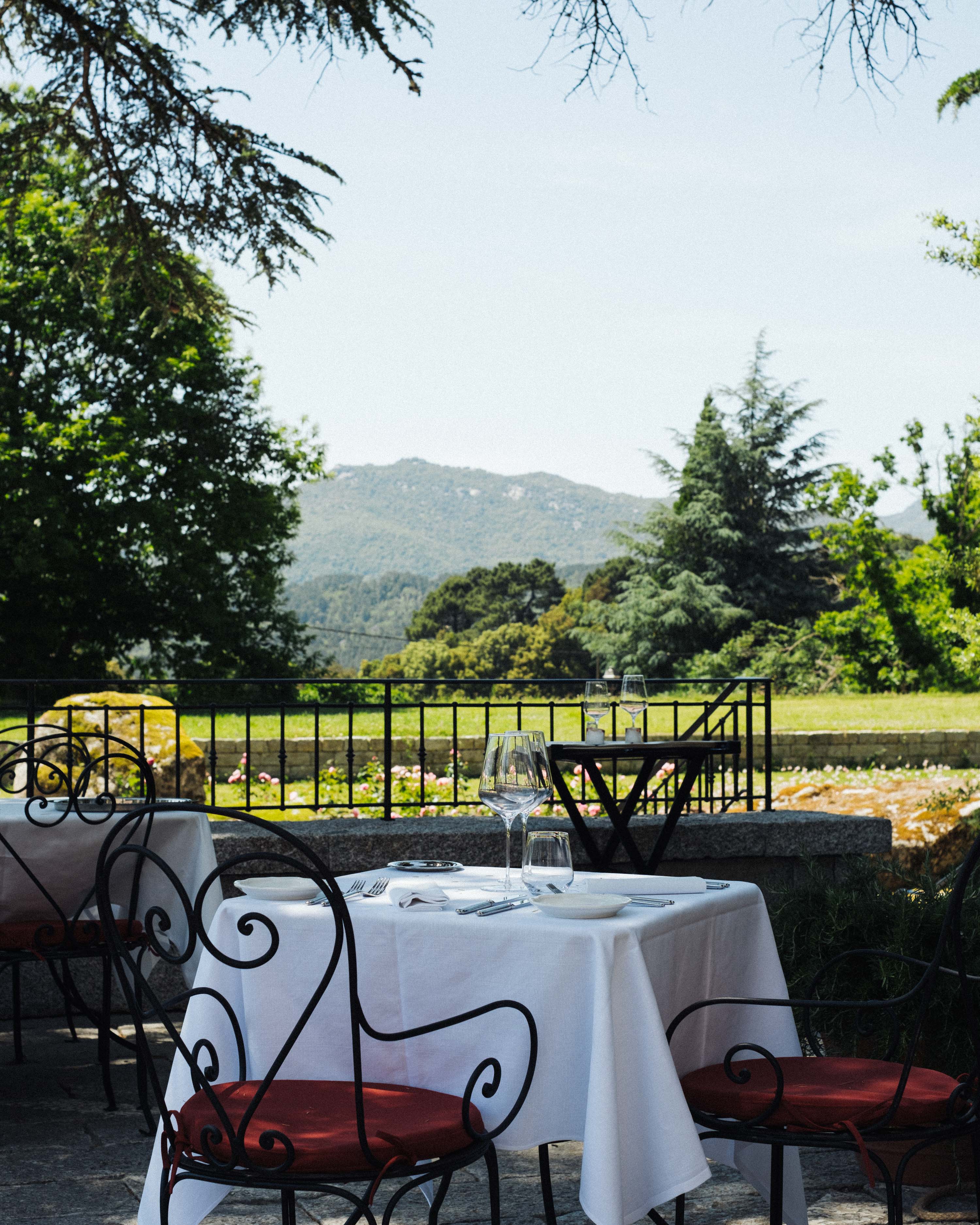 tafel restaurant domaine le mouflon dor