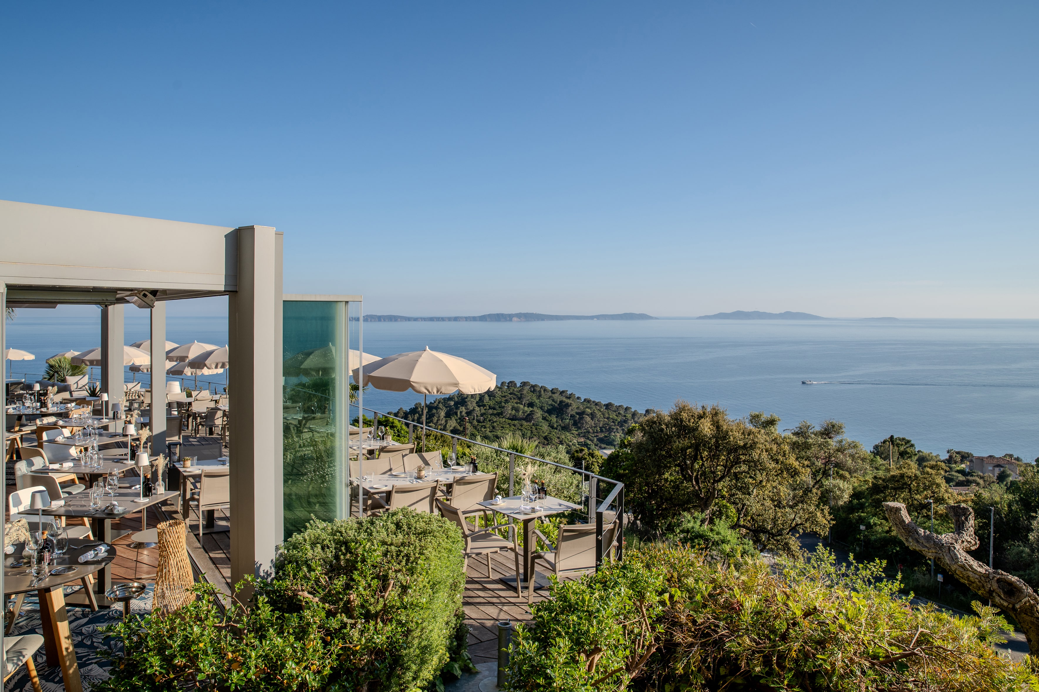 hotel lavilladouce 4etoiles restaurant lenvol rayol saint tropez vue mer cote d azur 2025 3