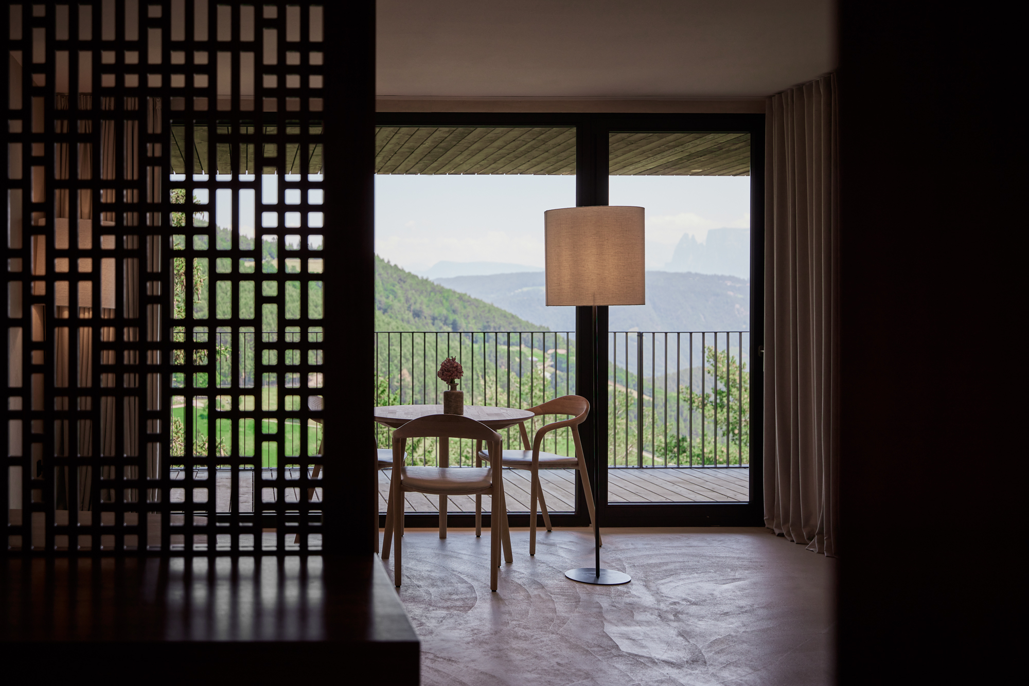 sal suite 0004