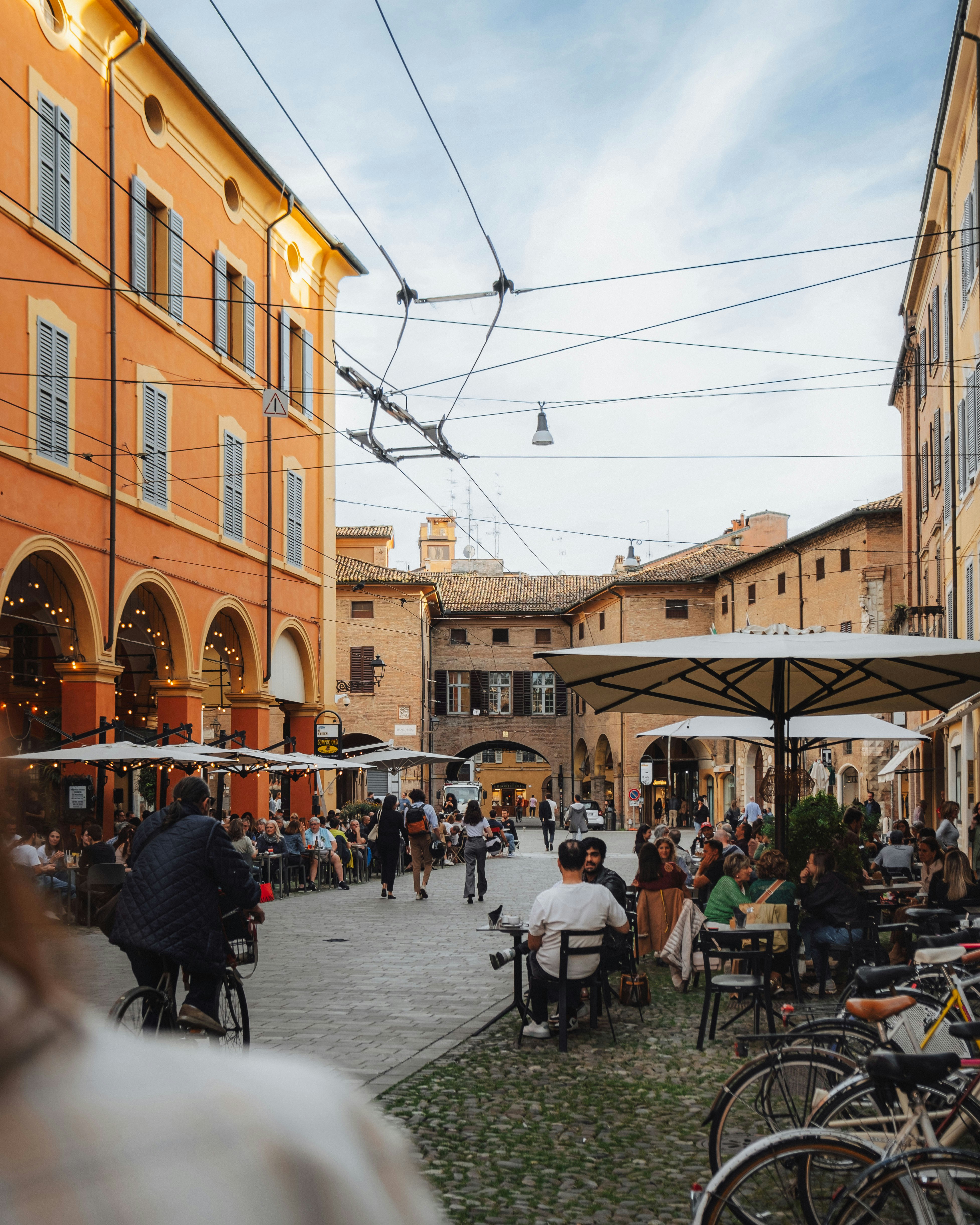 modena street