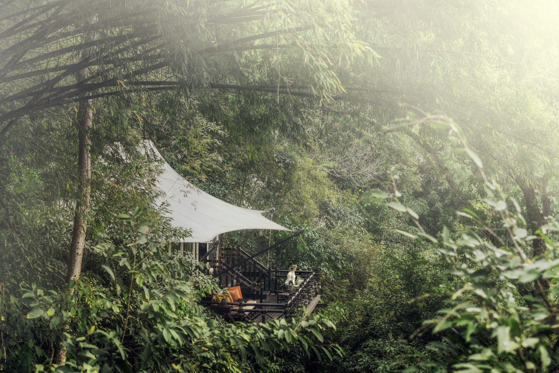 Luxury Glamping in Asia: Exclusive Tent Retreats Surrounded by Nature