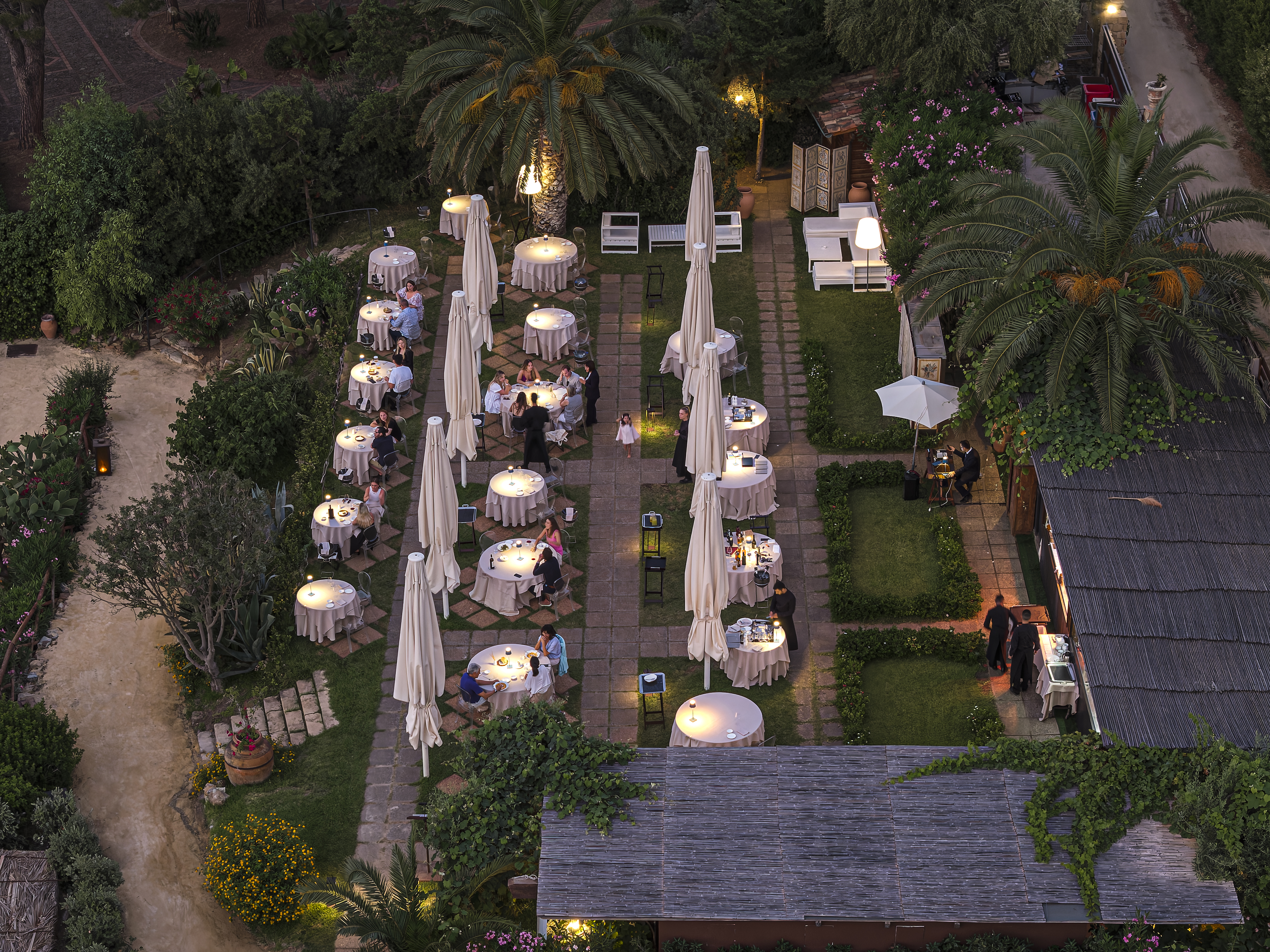 cala luna restaurant 5