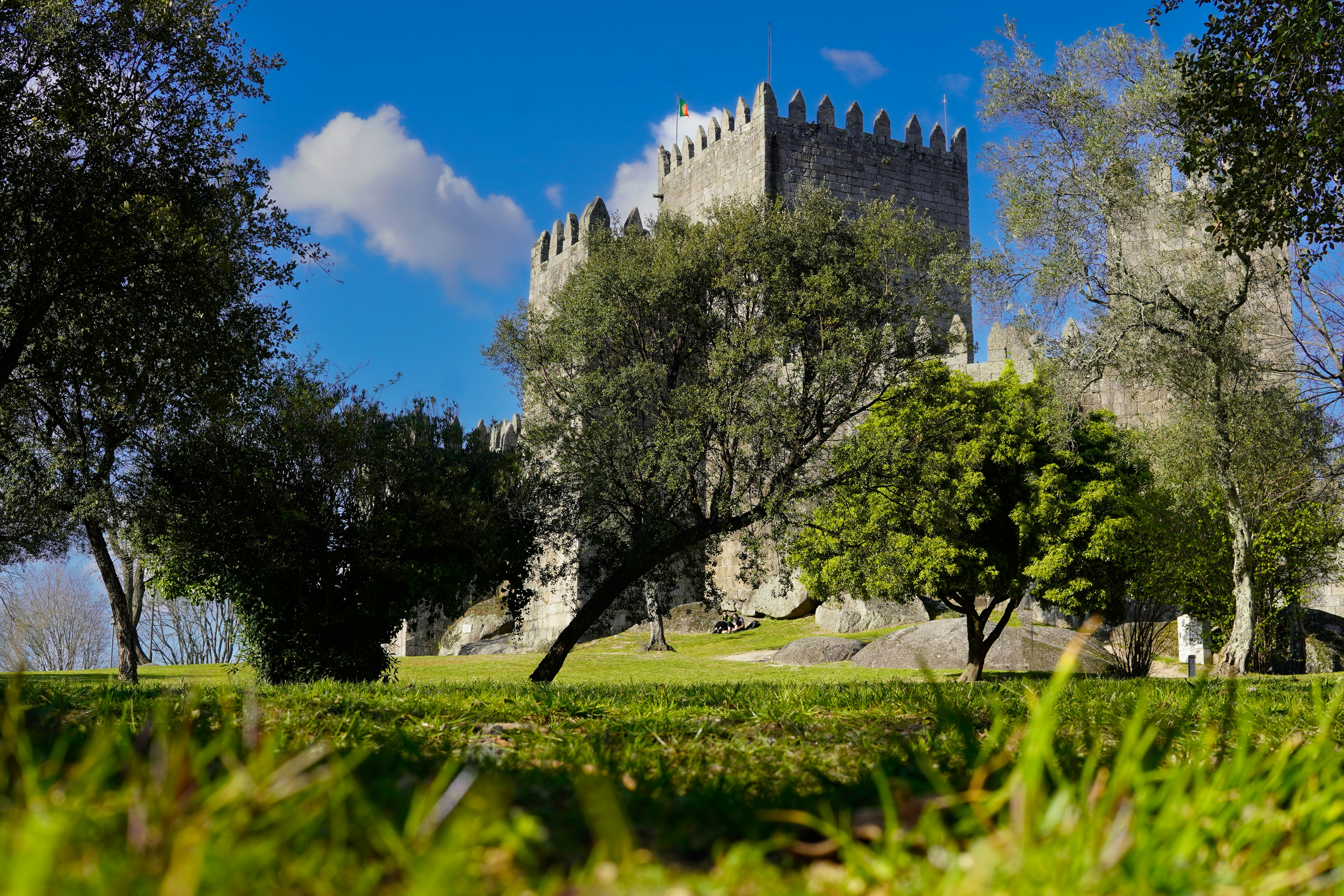 guimaraes castle