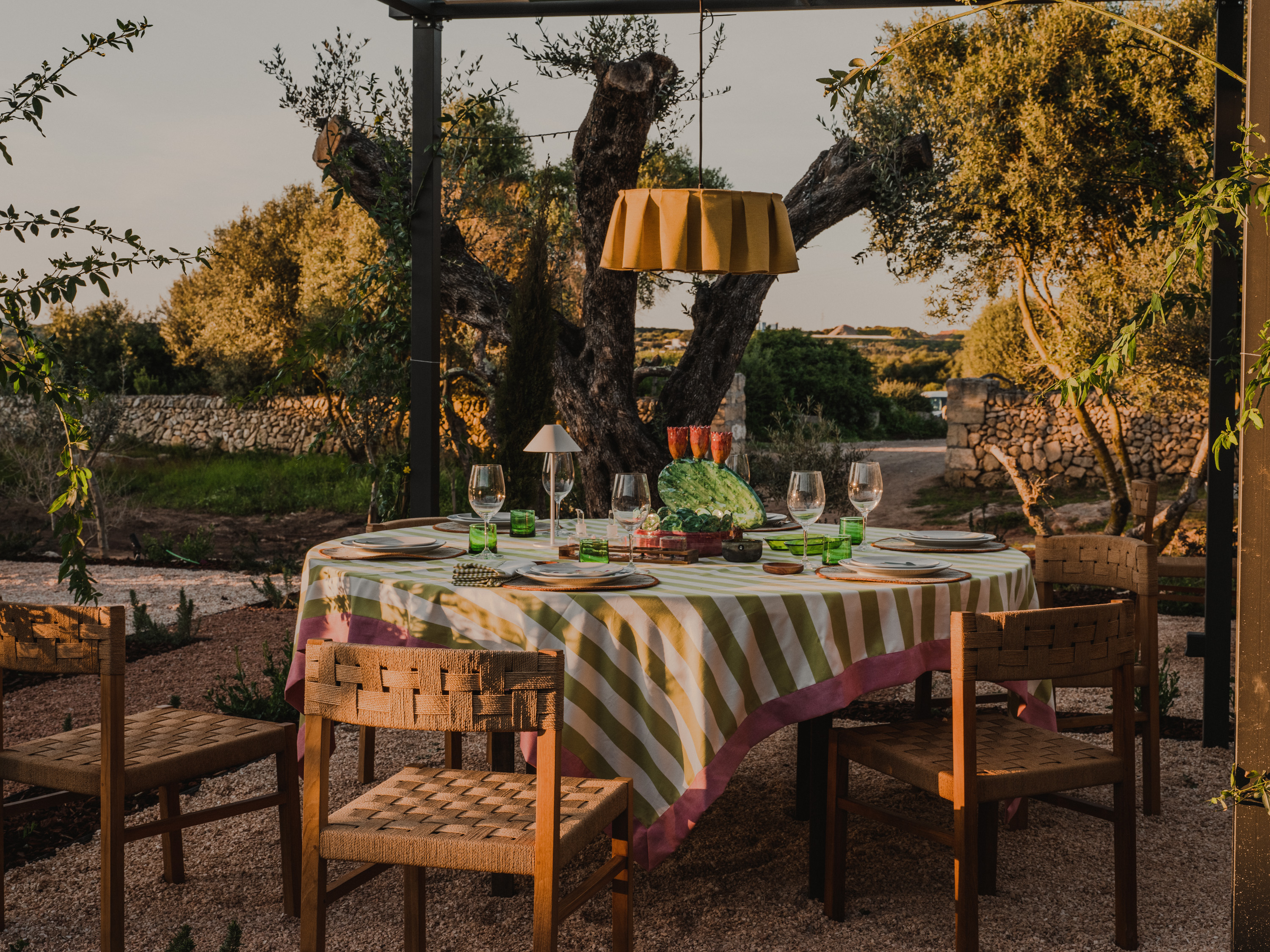 amagatay restaurant terrace