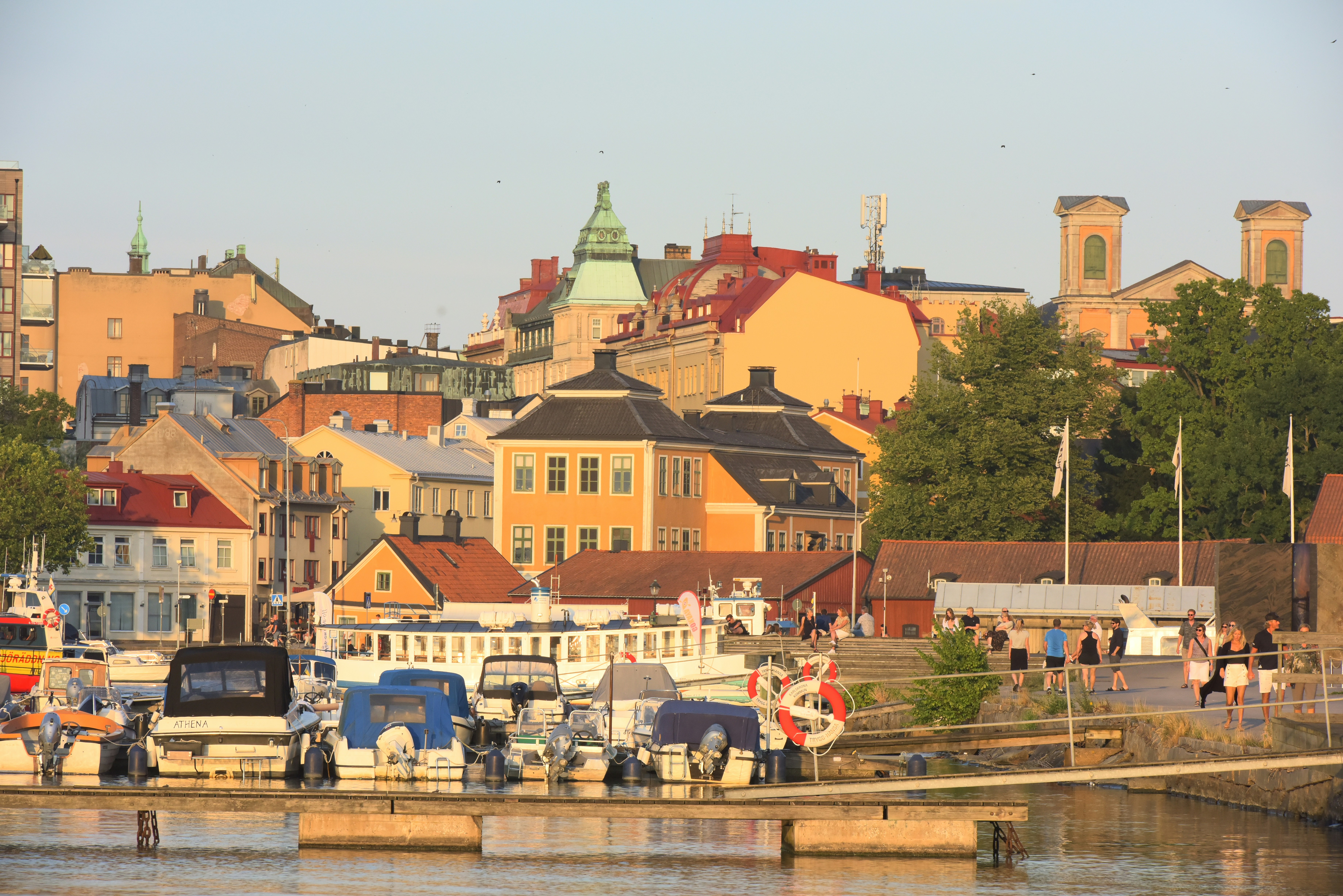 jesper cederholm l4m2z8otcpu unsplash