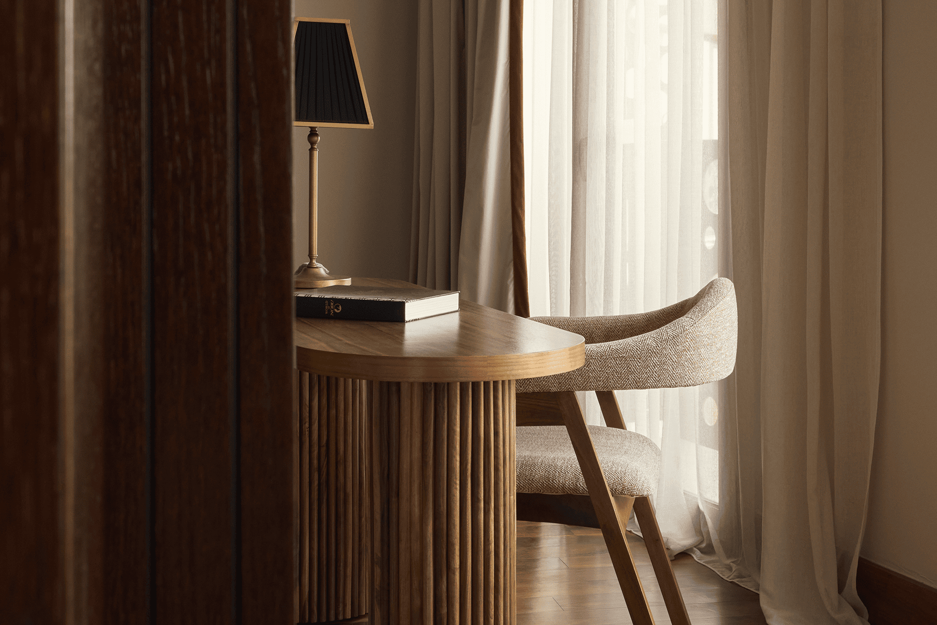 deluxe onebdroom suite 2