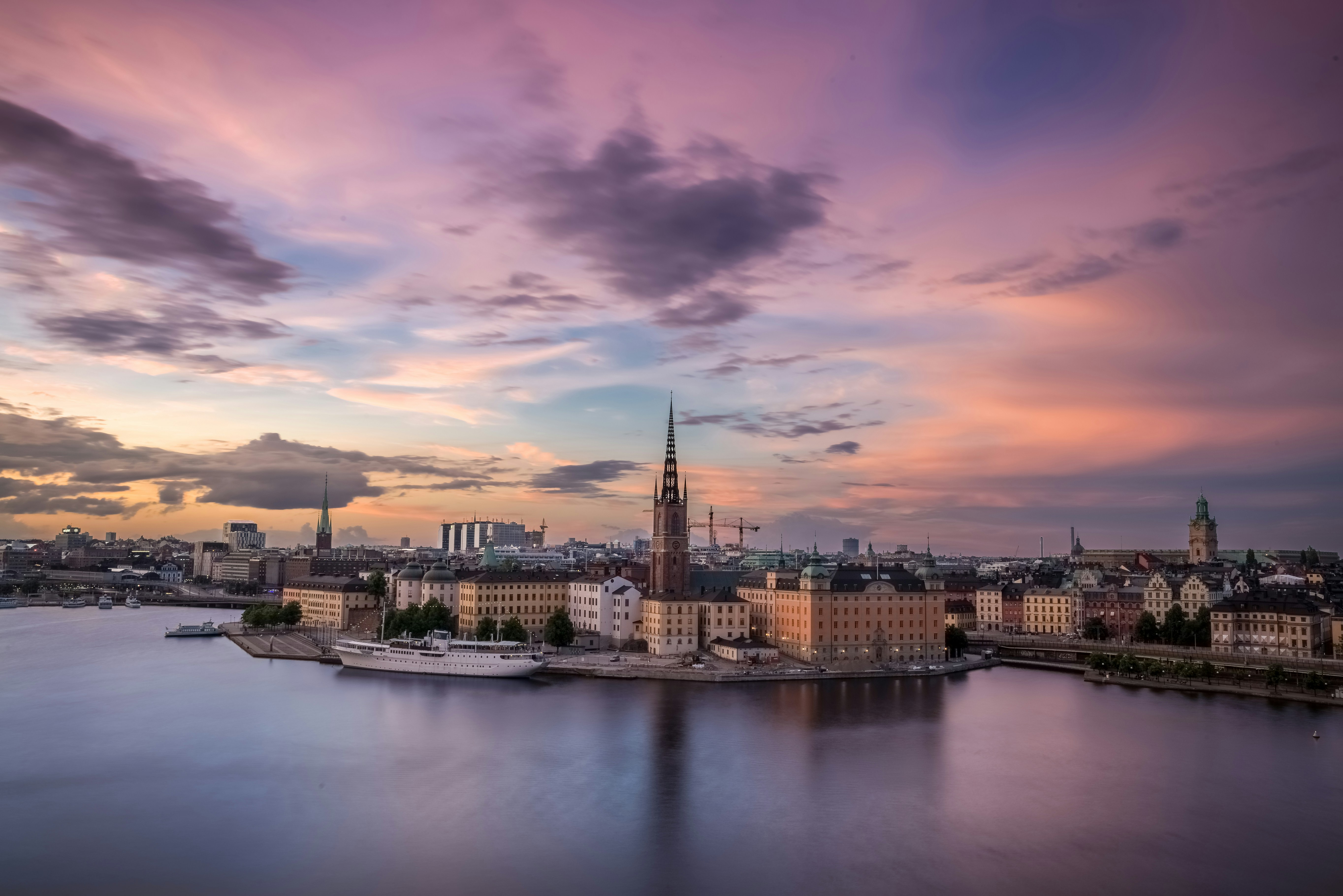 raphael andres 3cwvfd yptk unsplash